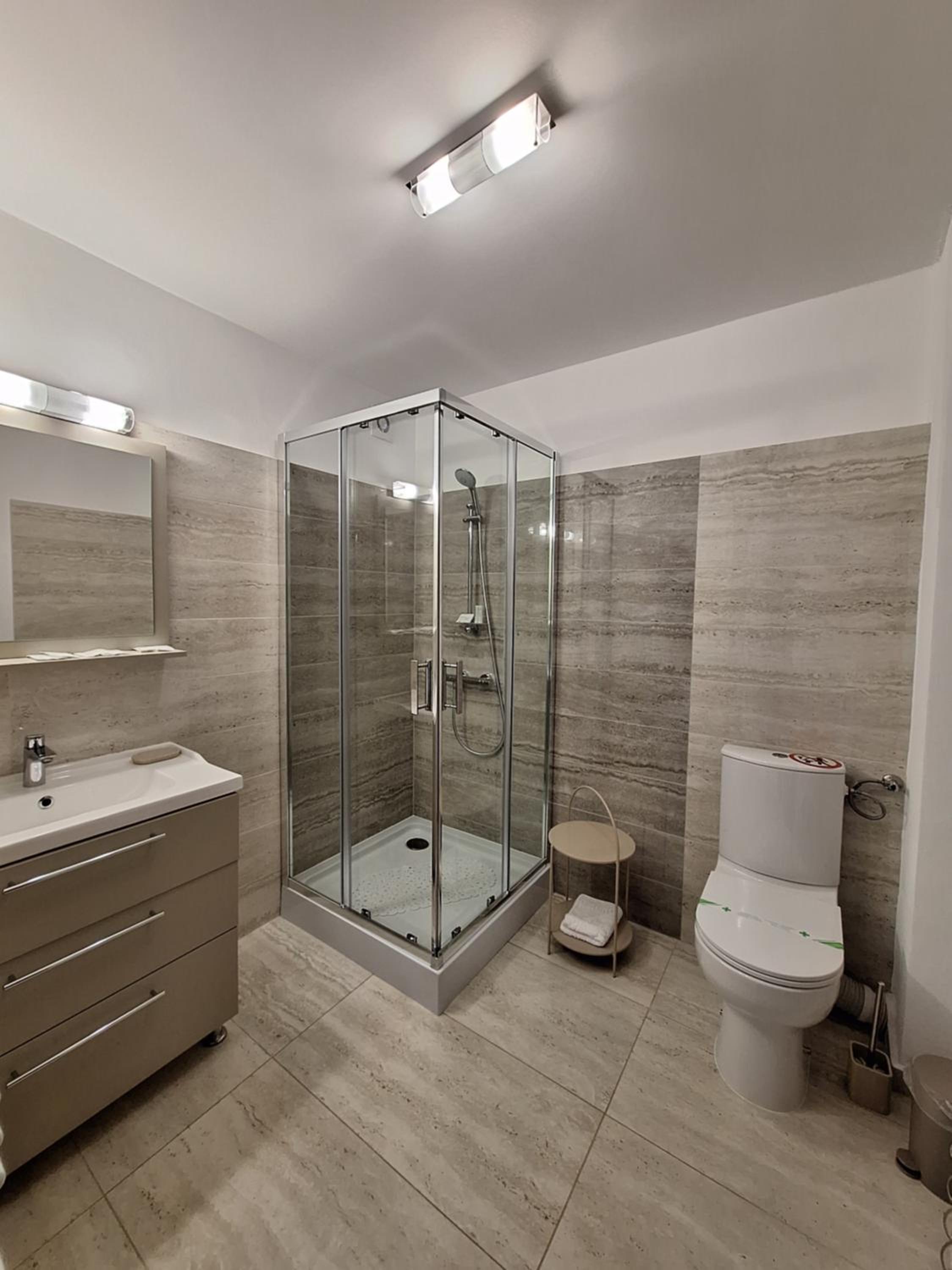Double Room with Terrace - Photo 6