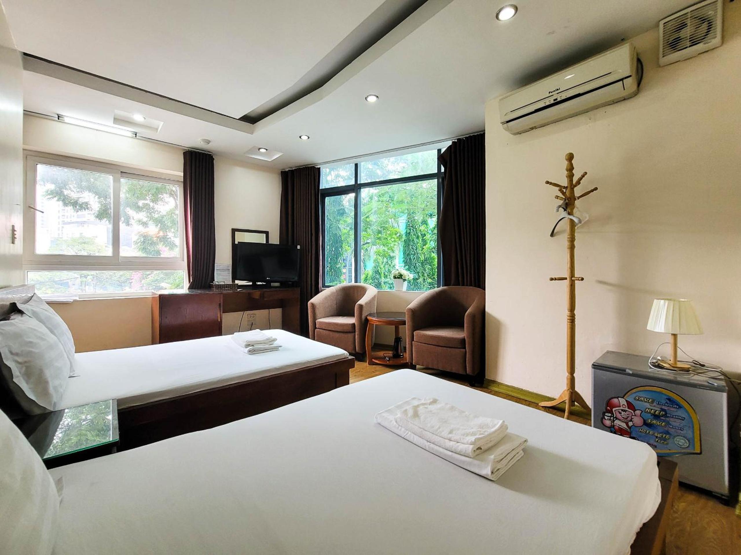 Deluxe Family Room