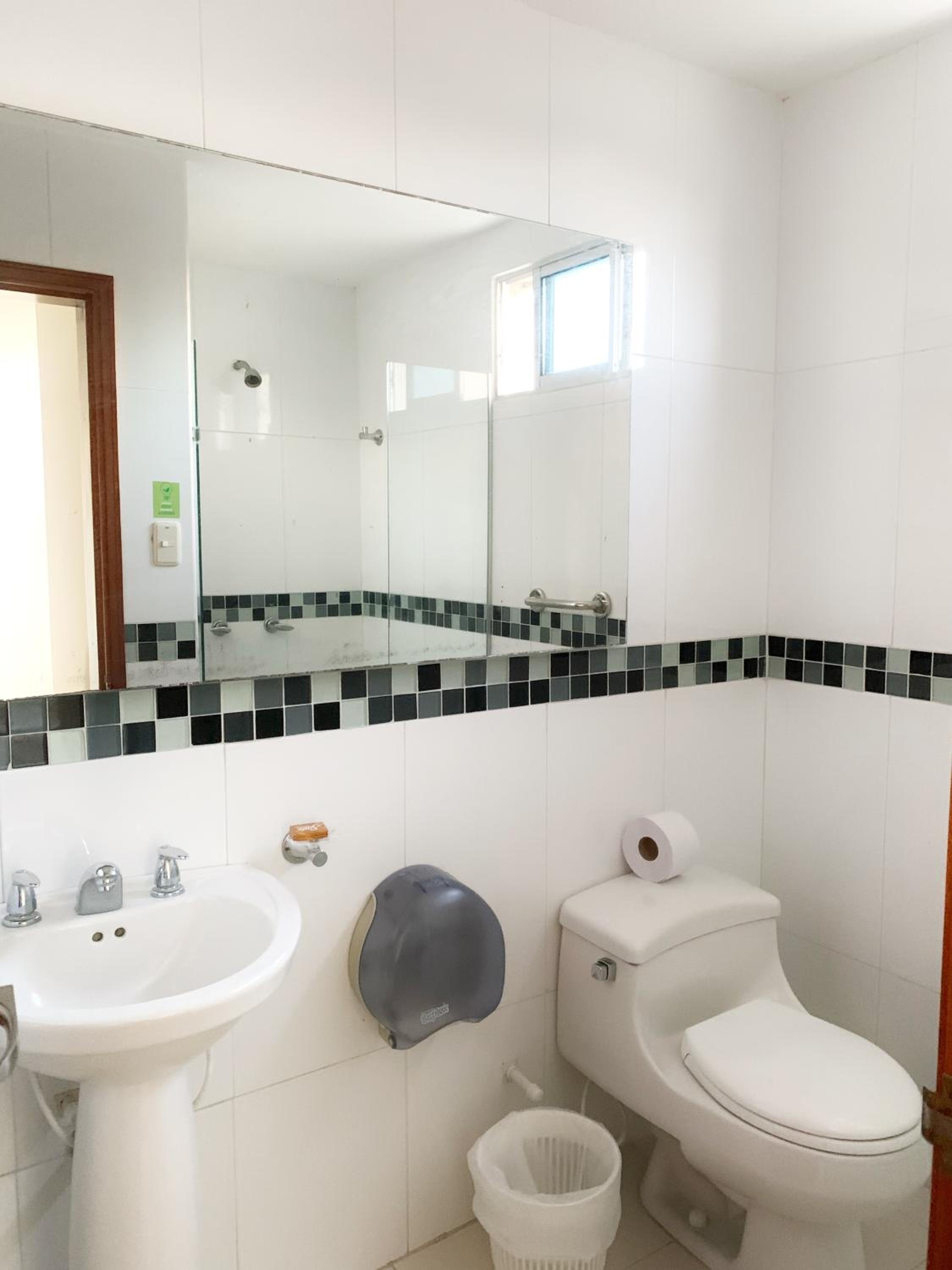 Triple Room with Private Bathroom photo 2