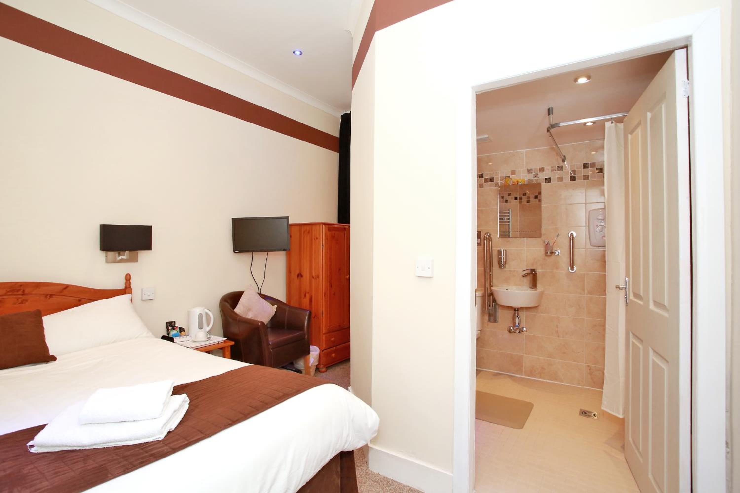 Double Room photo 3