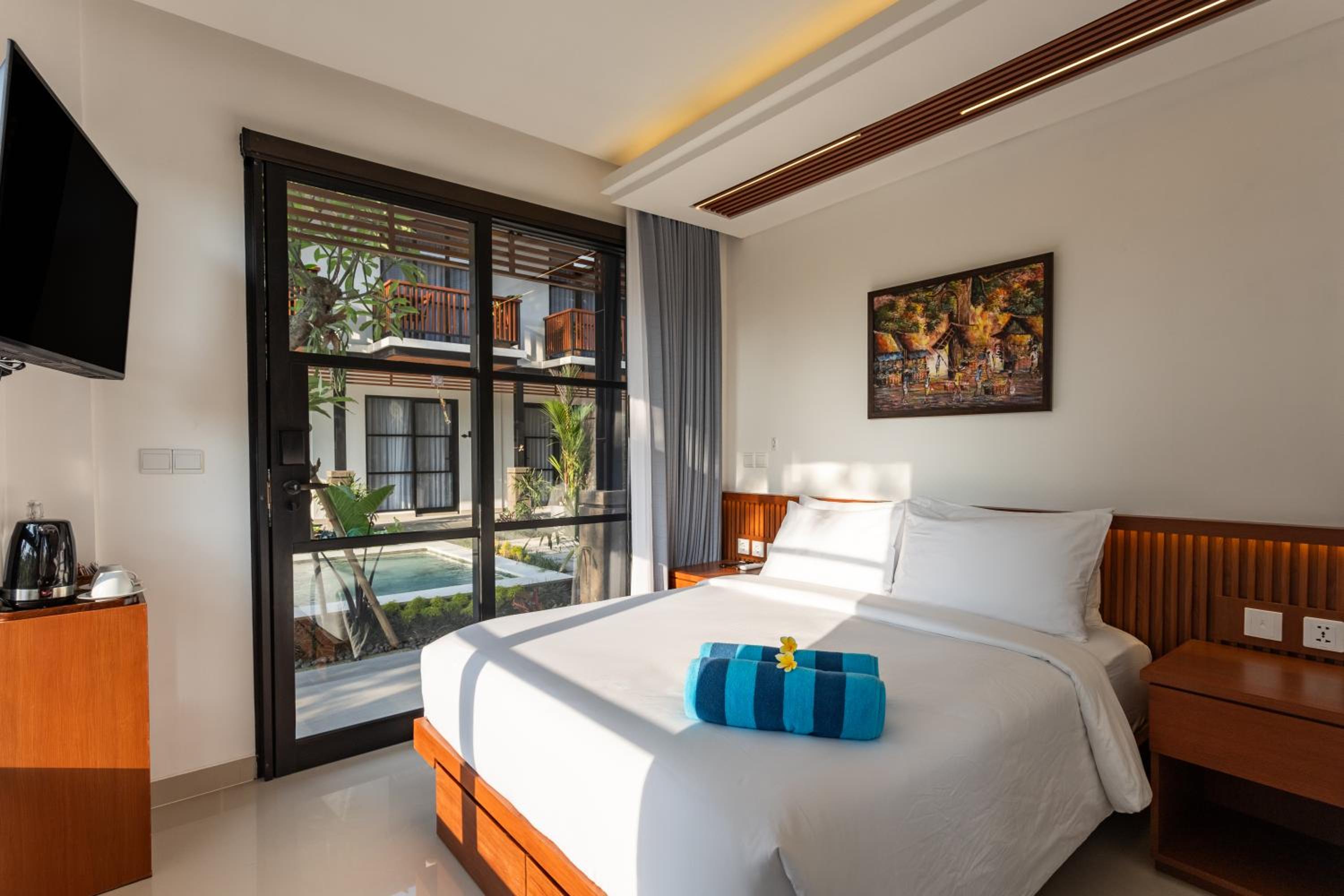 Superior Paripadi Pool Access - Photo 3