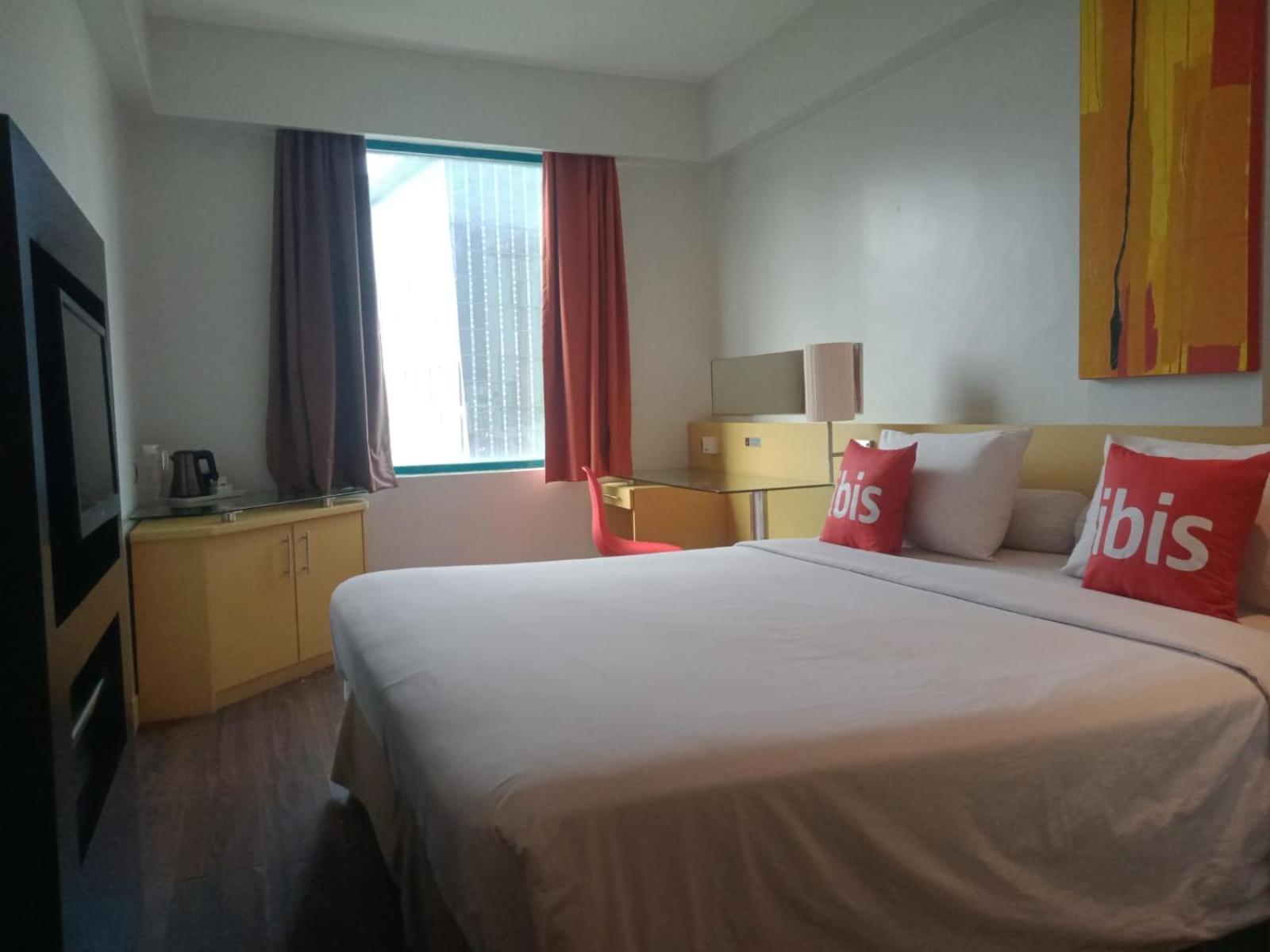 Superior Double Room - City Side