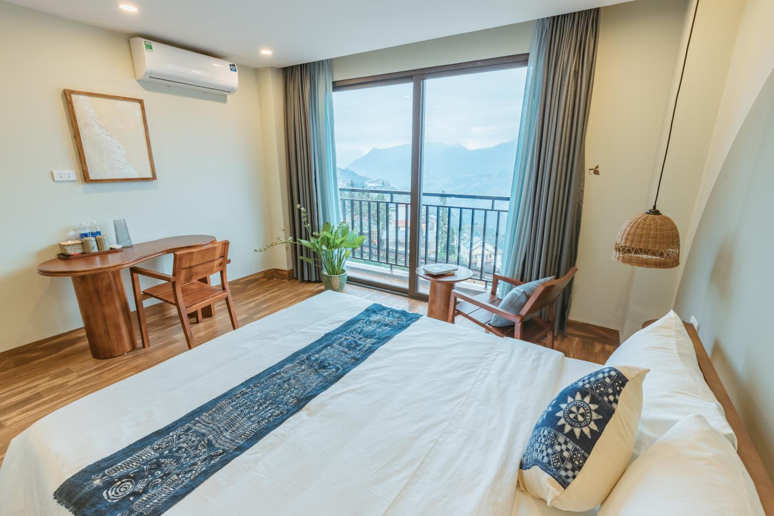 Double Room with Mountain View photo 2