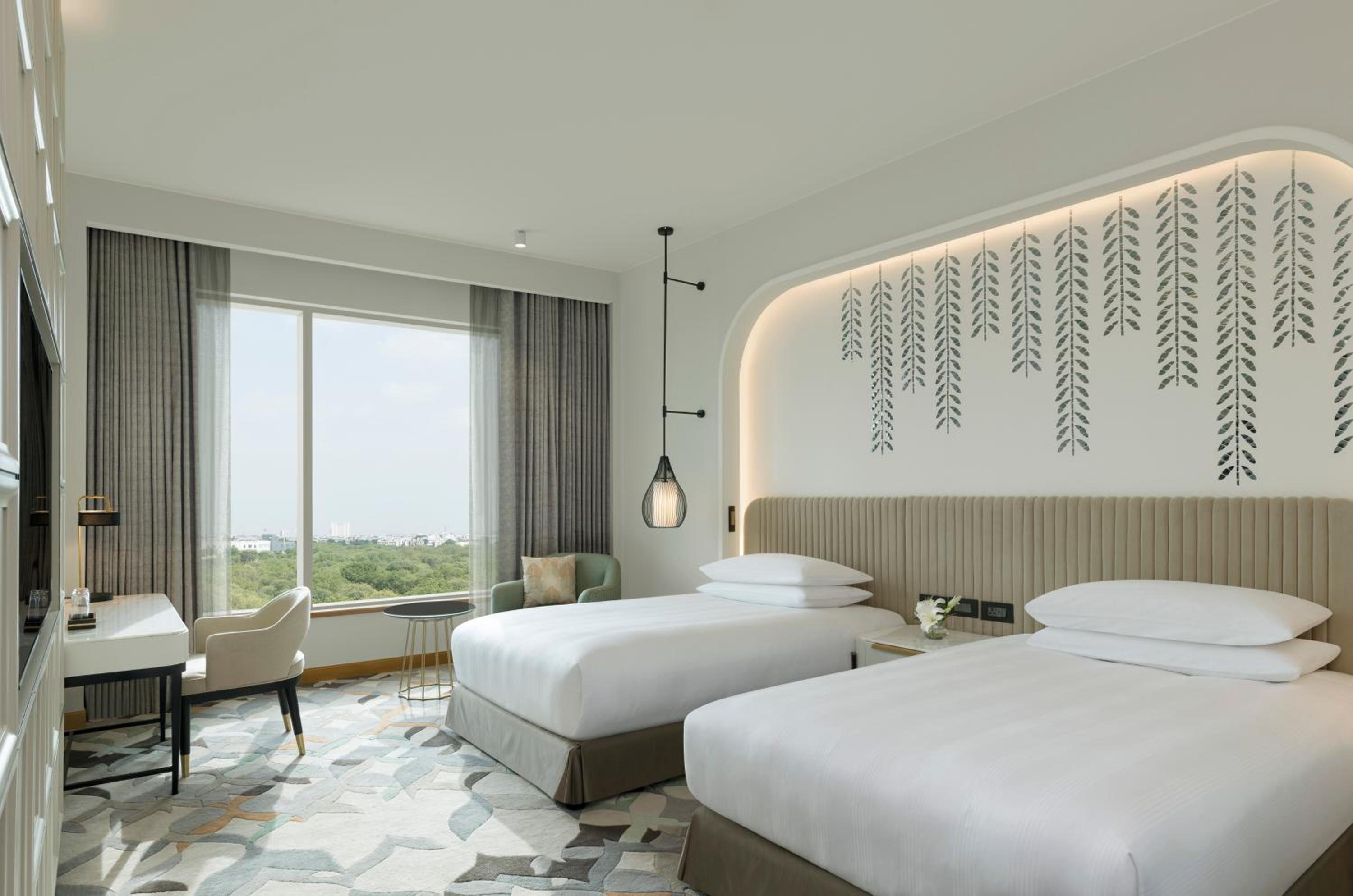 Classic Twin Room - Club Floor: 20% off on food,soft beverages, laundry & local transportation(upto 10 km); enjoy 90-min spa at 60mins spa price; BOGO offer on select beverages(5–8 pm) at Connexions Bar