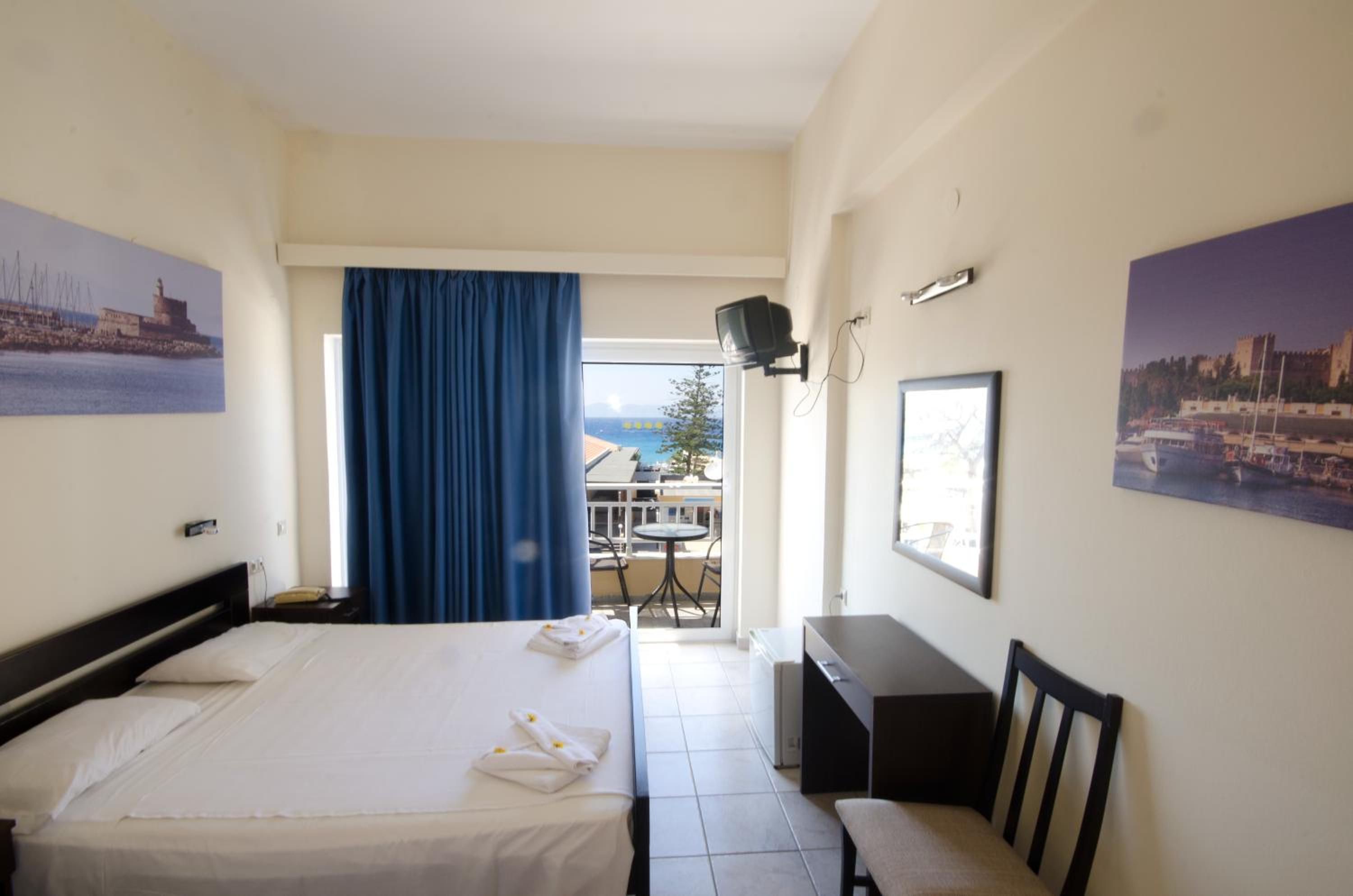 Triple Room - Photo 2