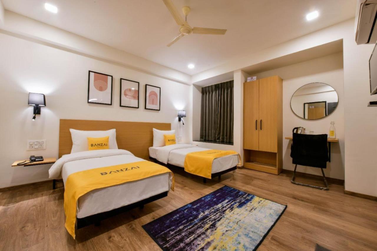 Twin Room - Photo 1