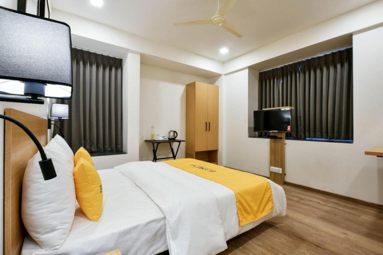 Deluxe Double Room - Photo 8