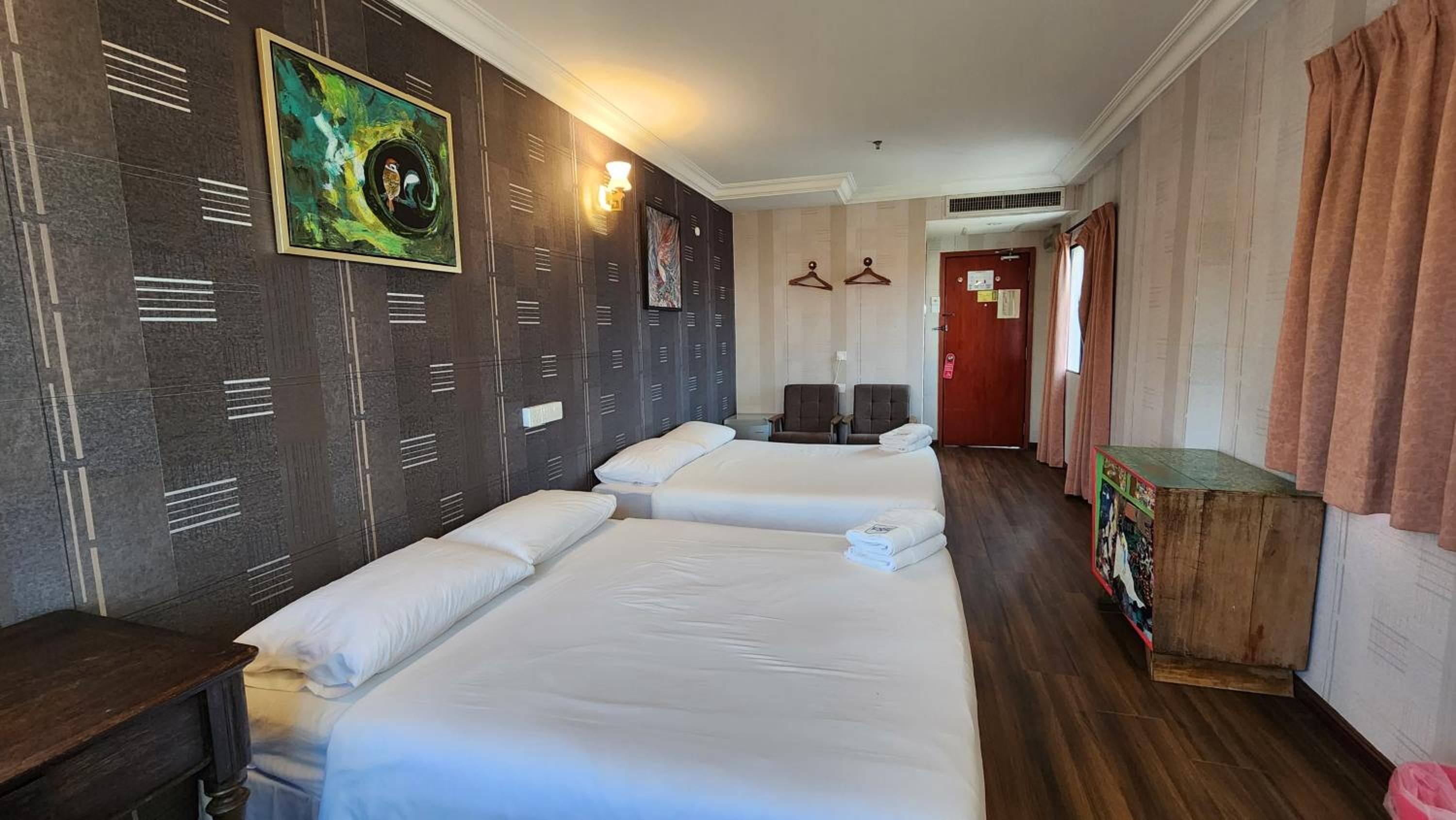 Premium Quadruple Room