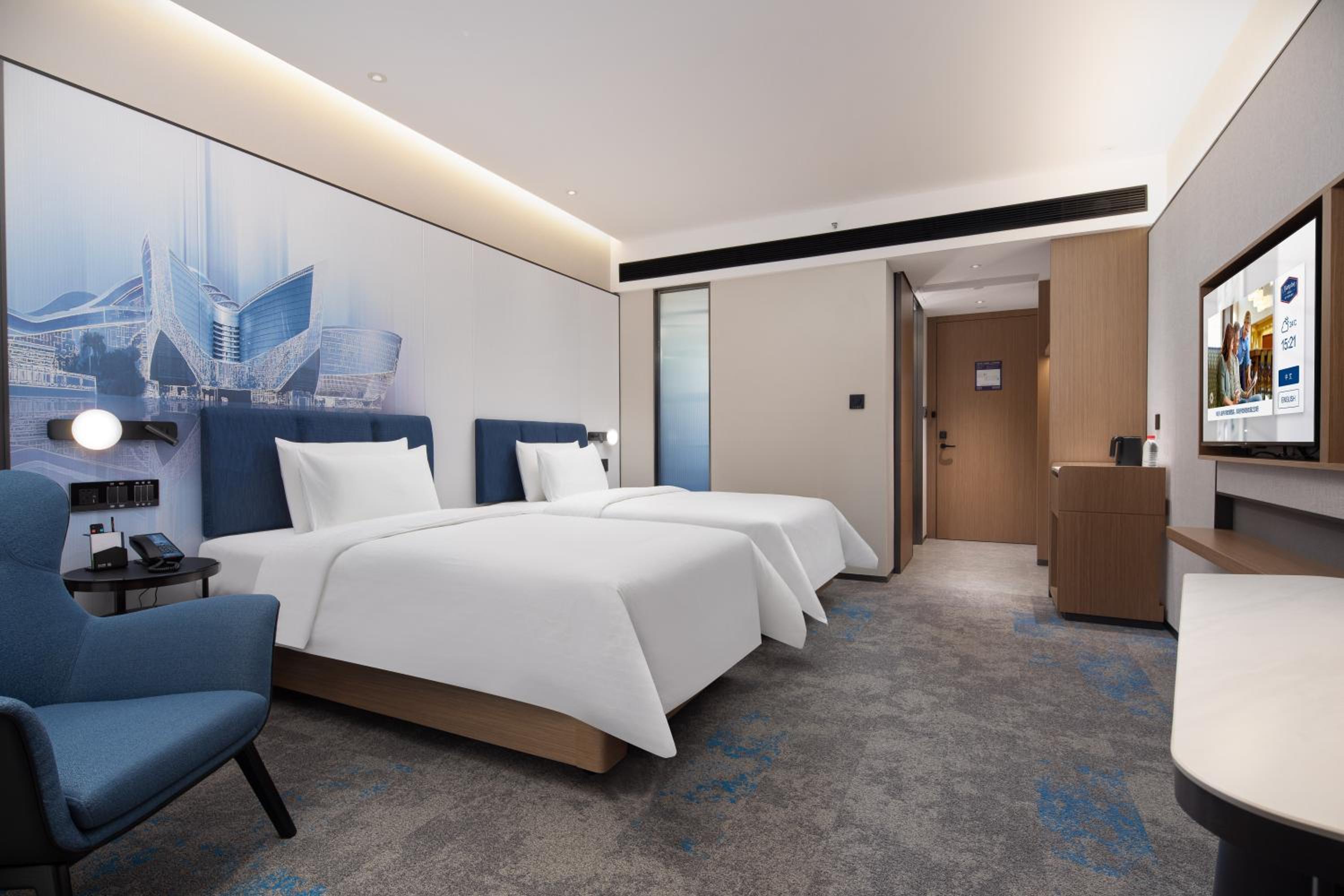 Superior Twin Room