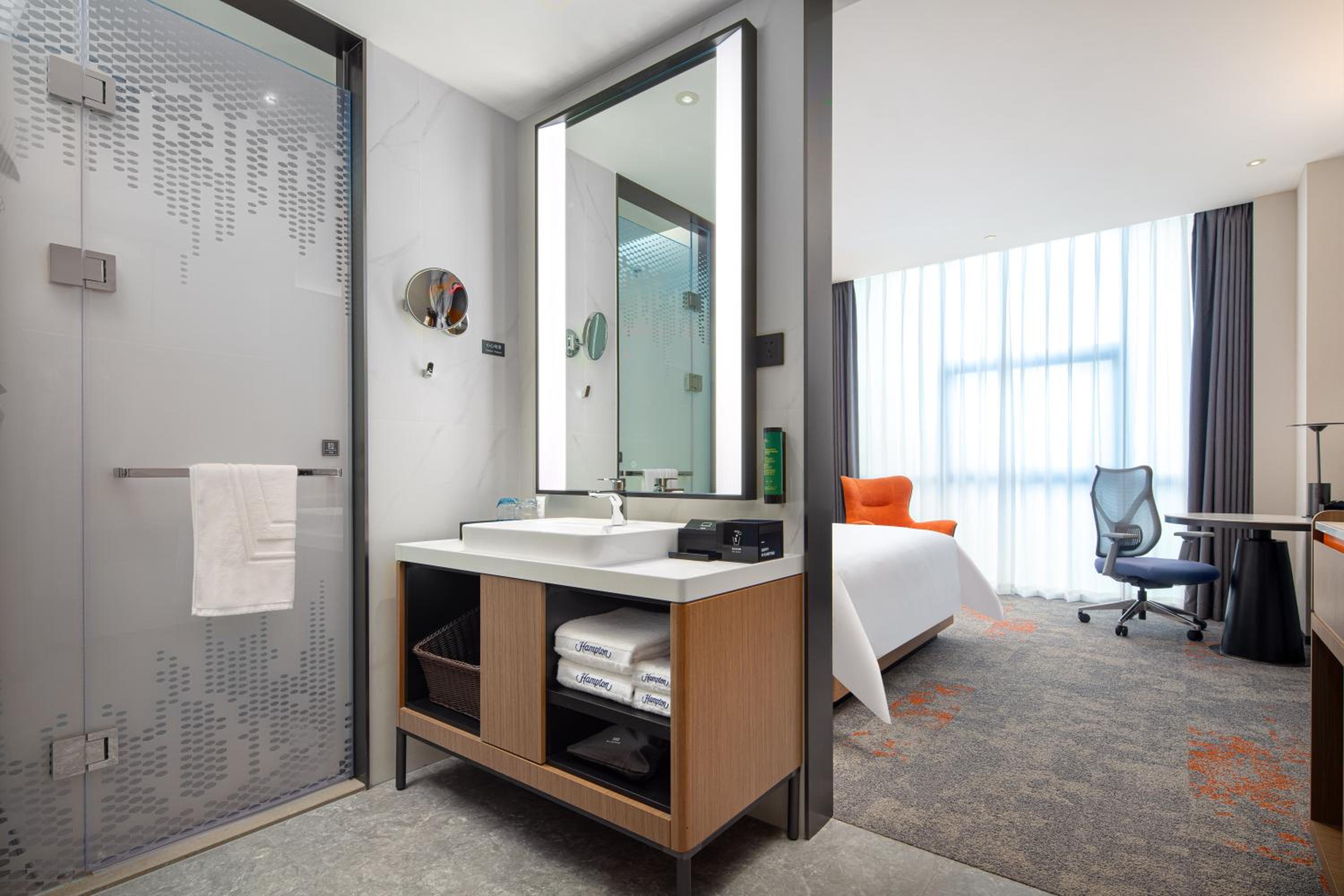 Deluxe Double Room photo 3