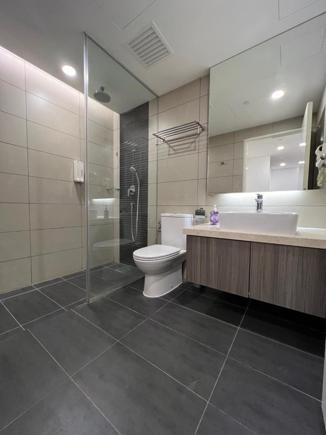 Two-Bedroom Apartment - Photo 14