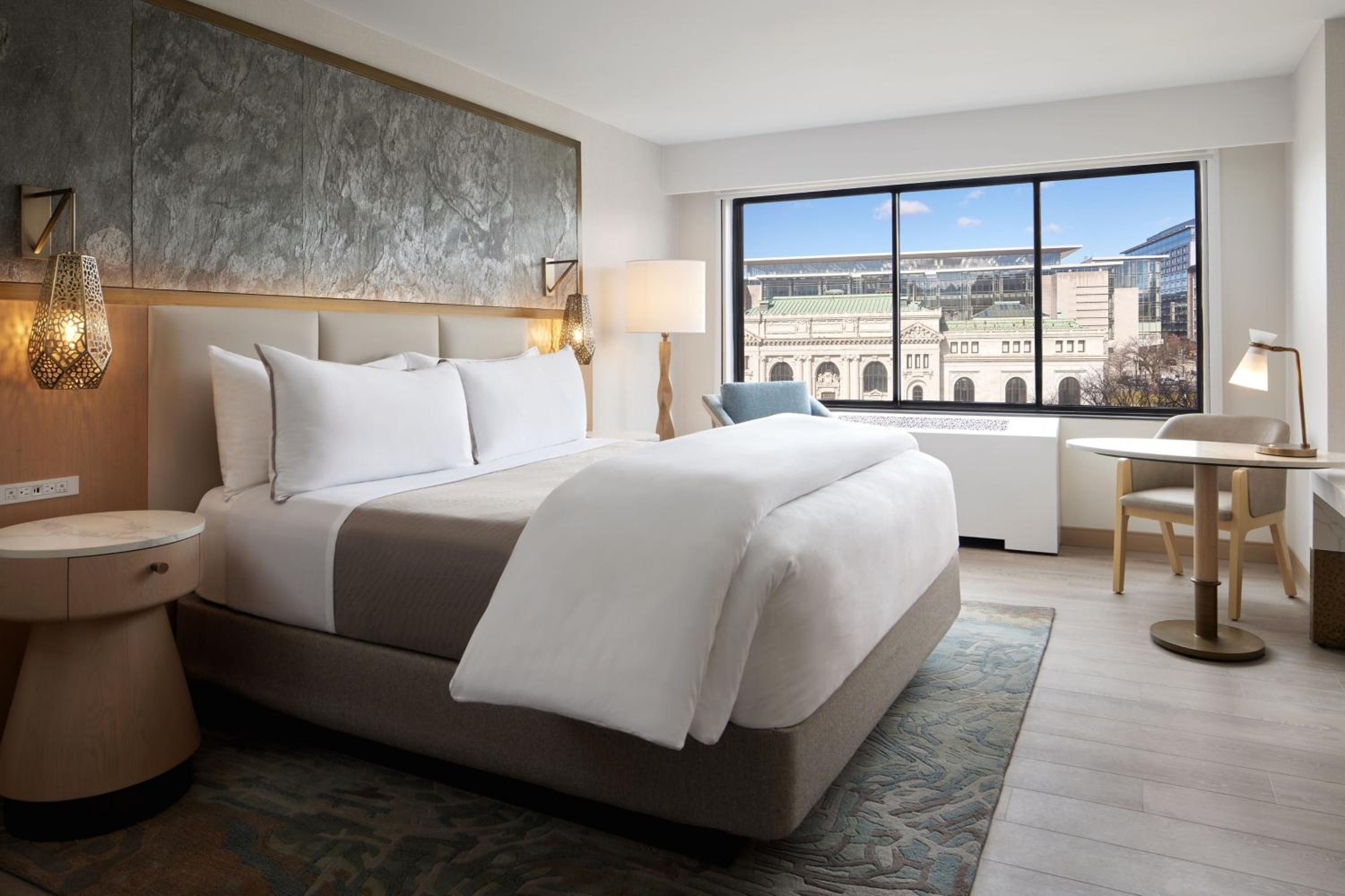 King Room with Park View - Photo 1