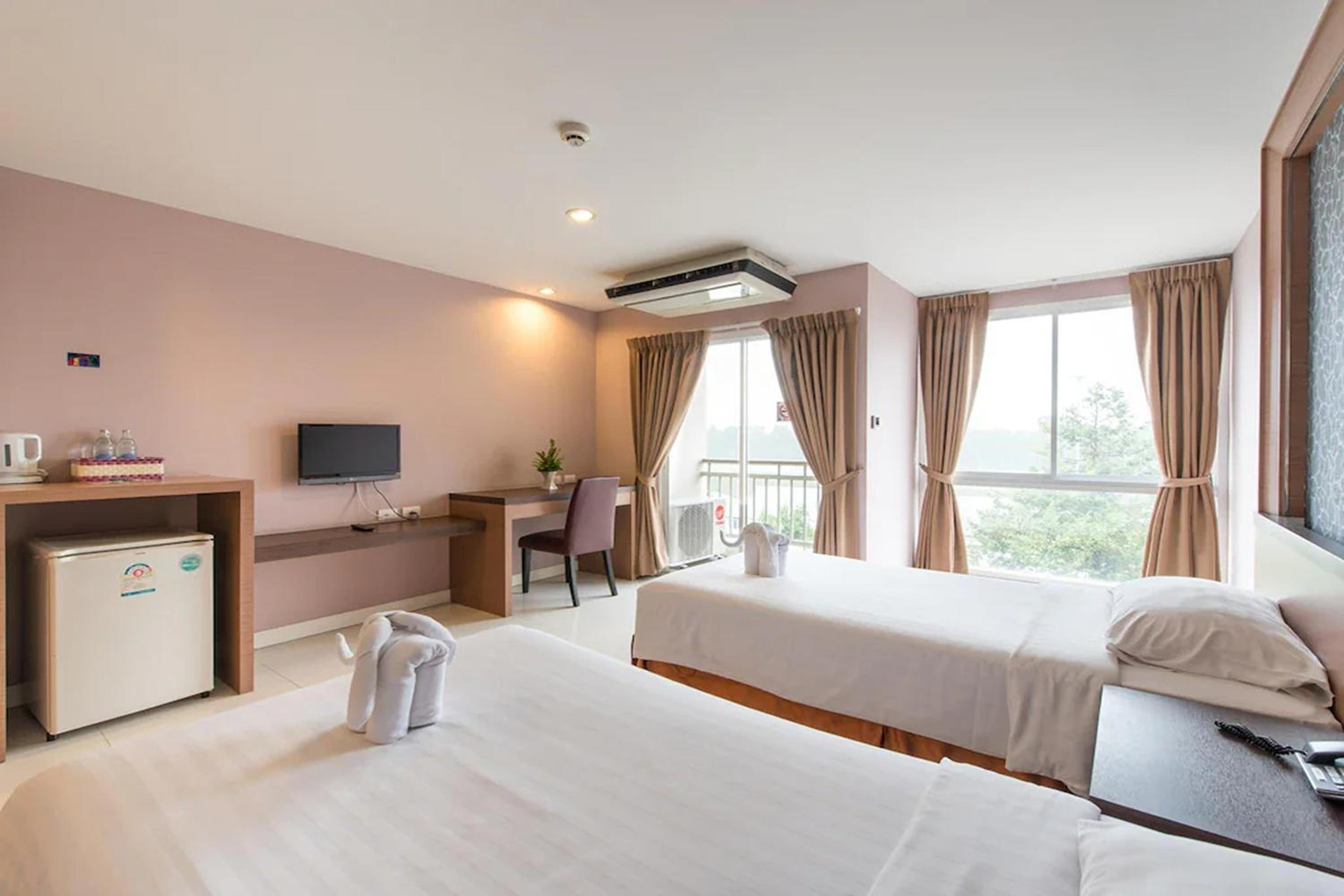 Superior Double or Twin Room - Photo 4