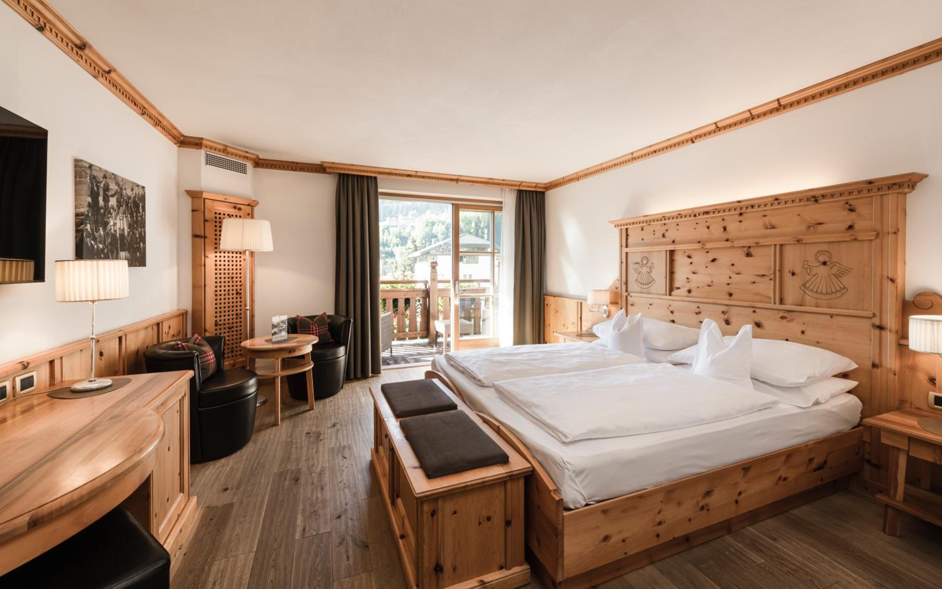 Superior Double or Twin Room photo 2