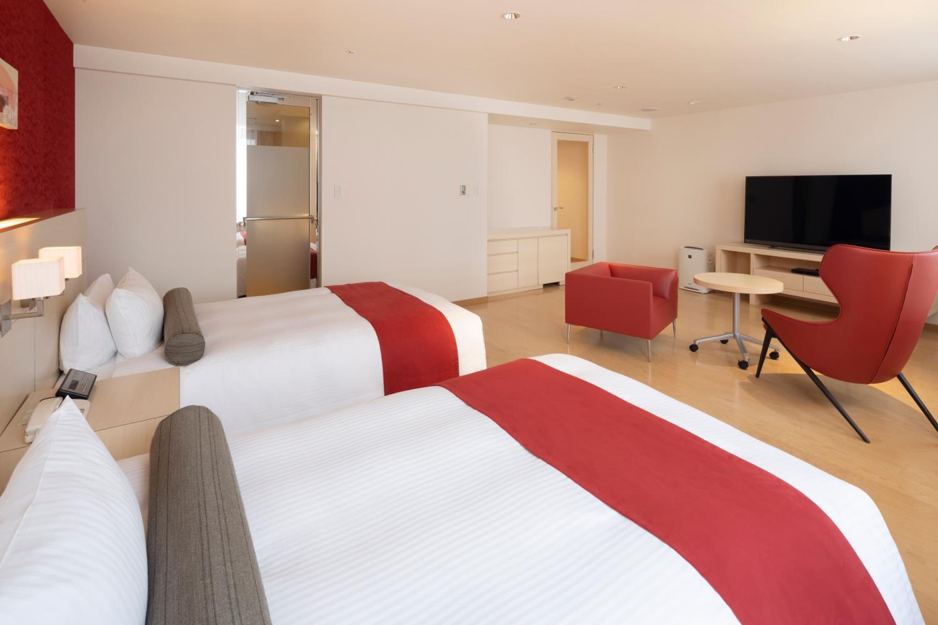 【Grand in Grand】Deluxe Twin Room with Lounge Access thumbnail 5