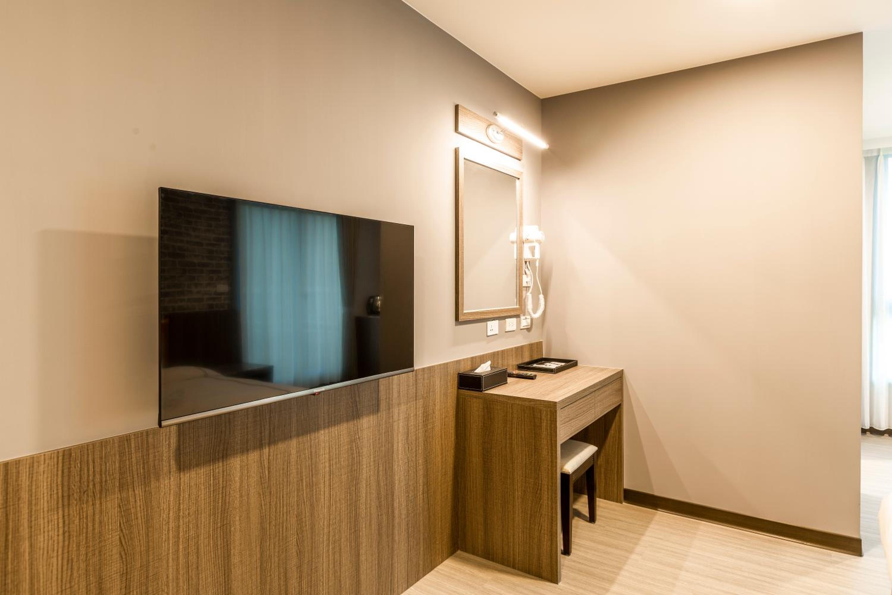 Standard Twin Room - Photo 3