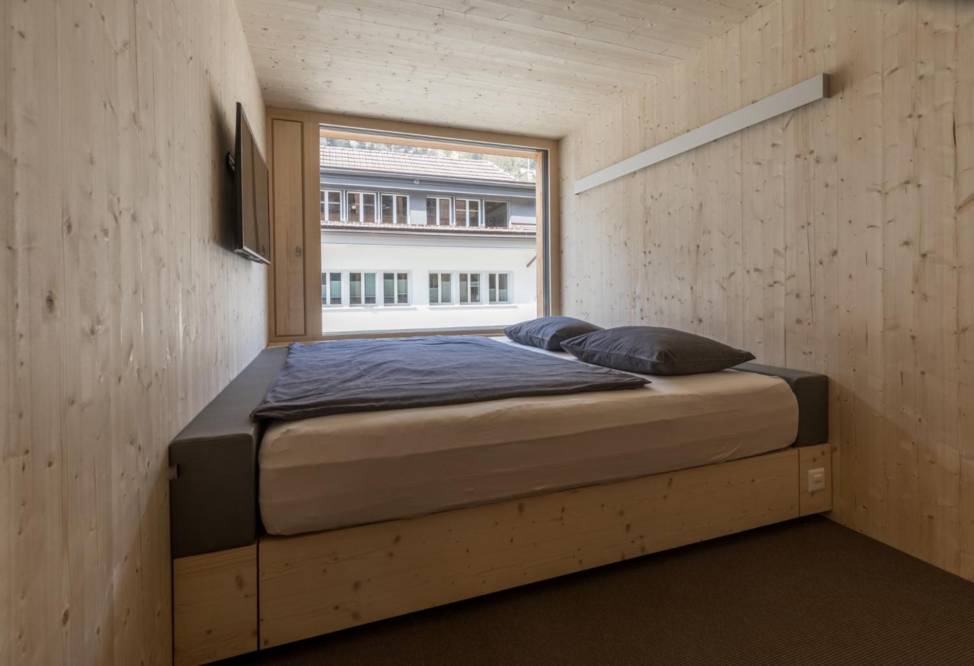 Double Room with City View - Photo 1