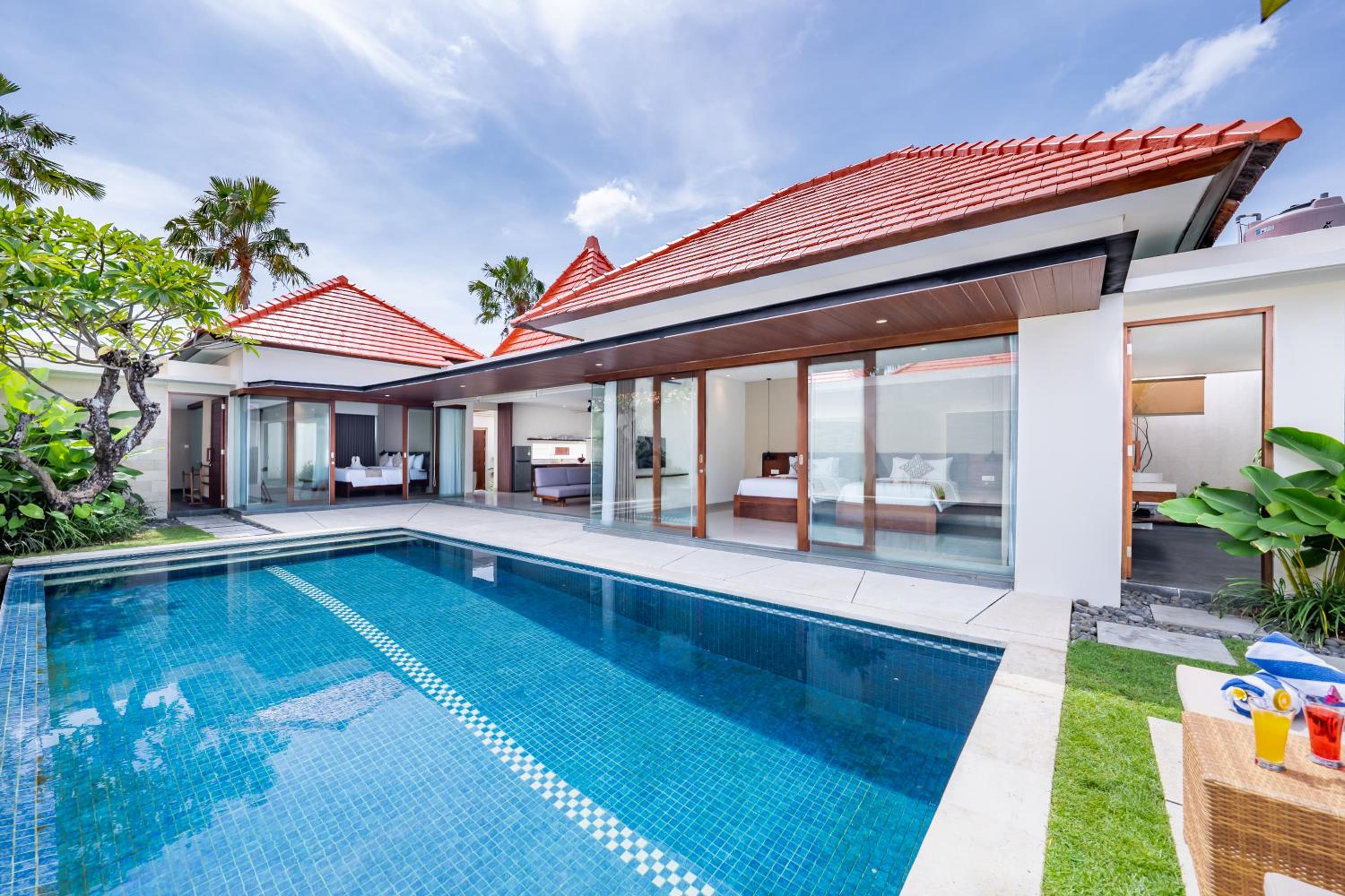 Deluxe Two-Bedroom Villa with Private Pool - Photo 22