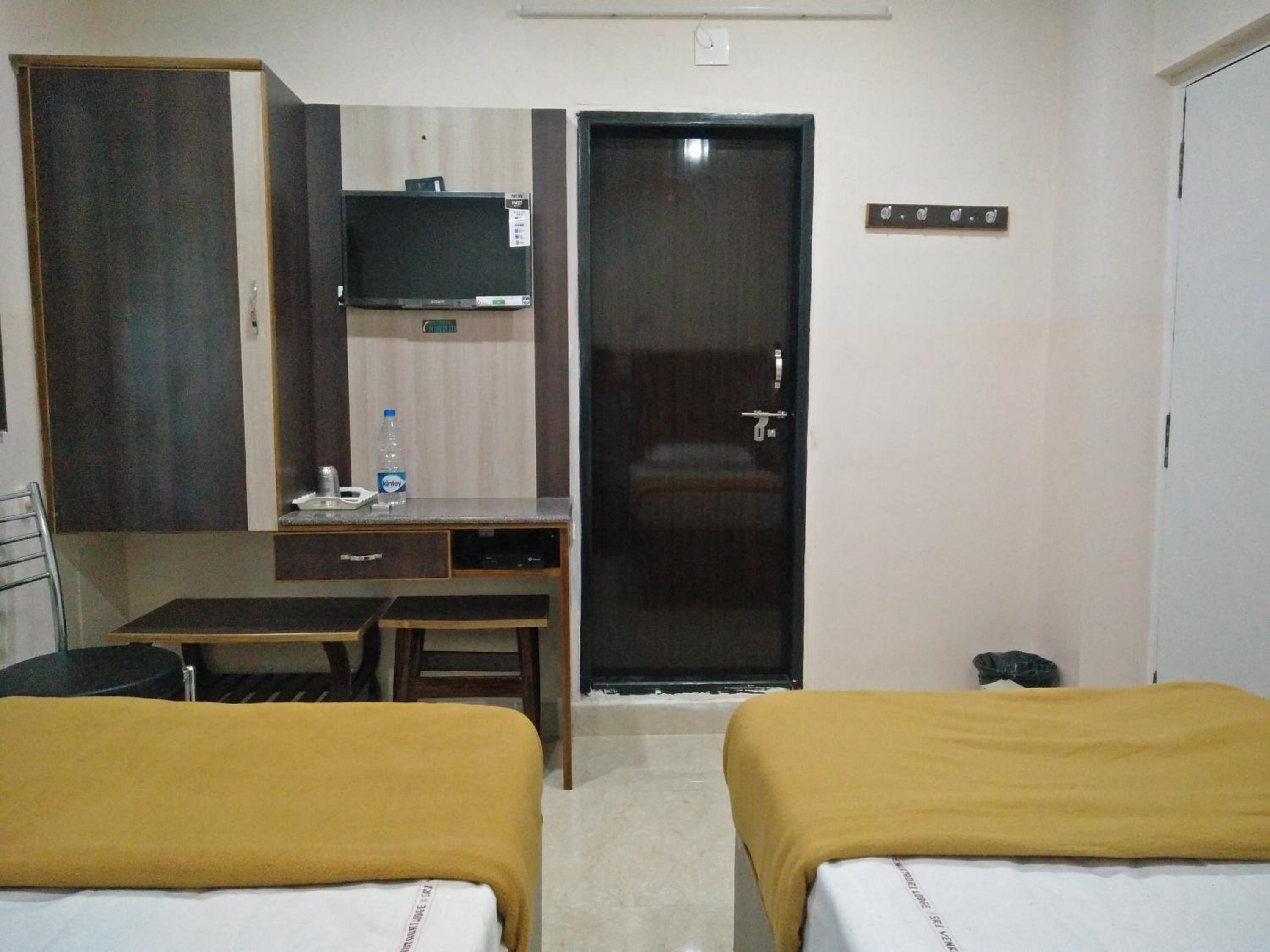 Double Room Ac photo 3
