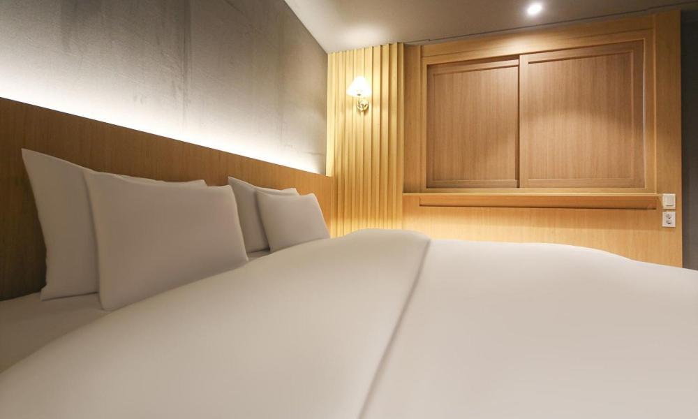 Deluxe Double Room photo 3