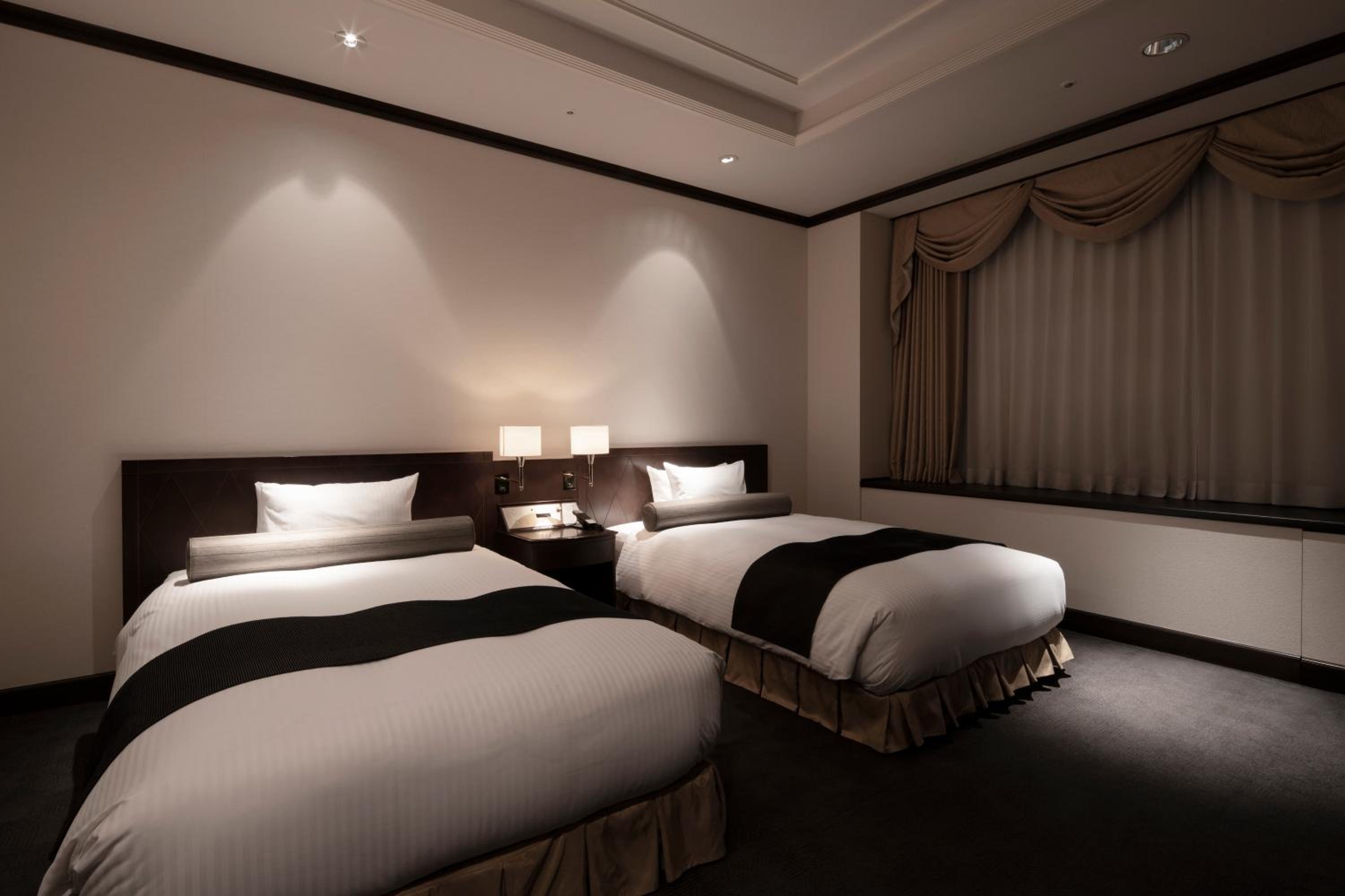 【Grand in Grand】Junior Suite Twin with Lounge Access thumbnail 6