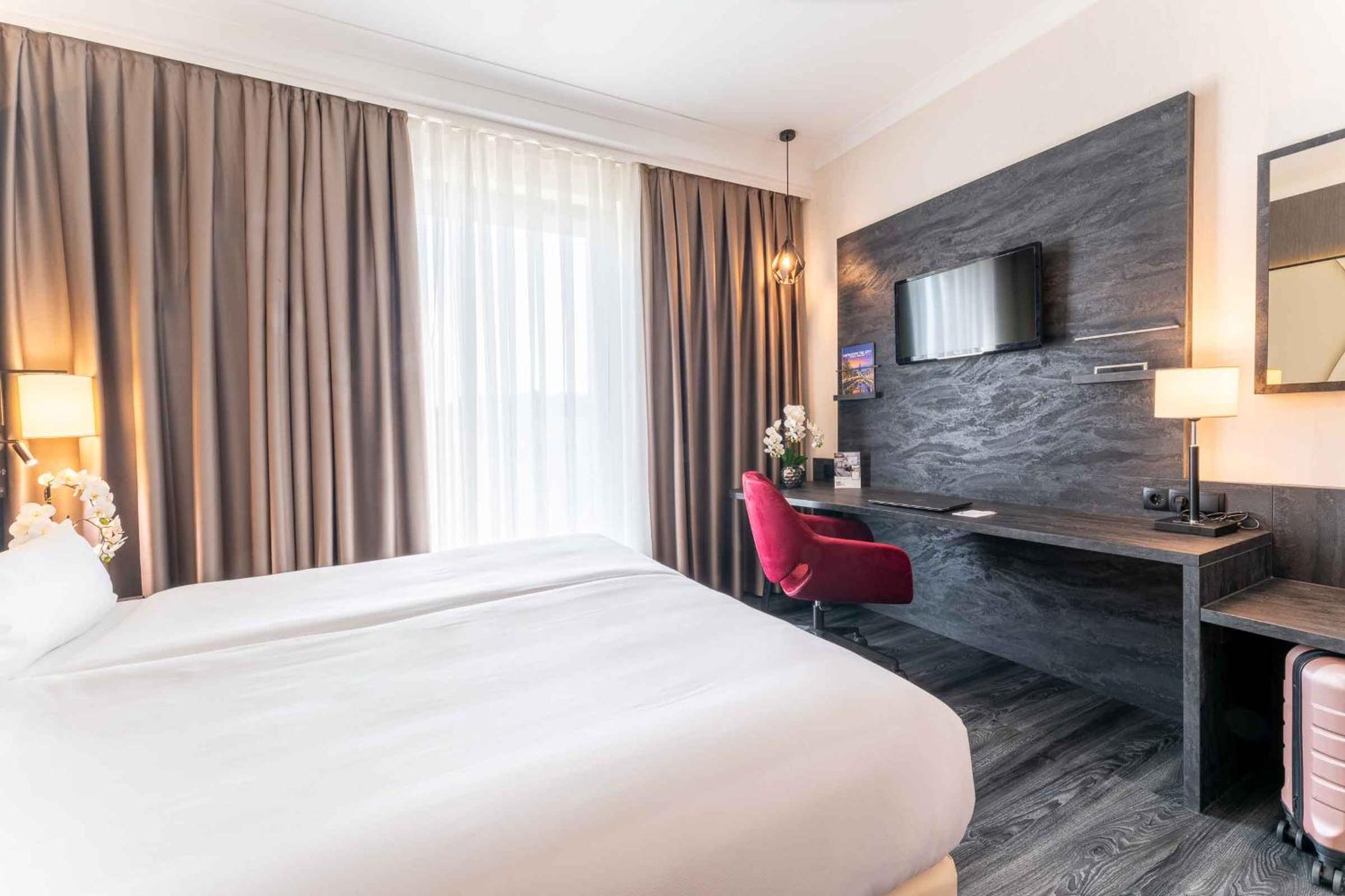 Standard Room - Photo 13