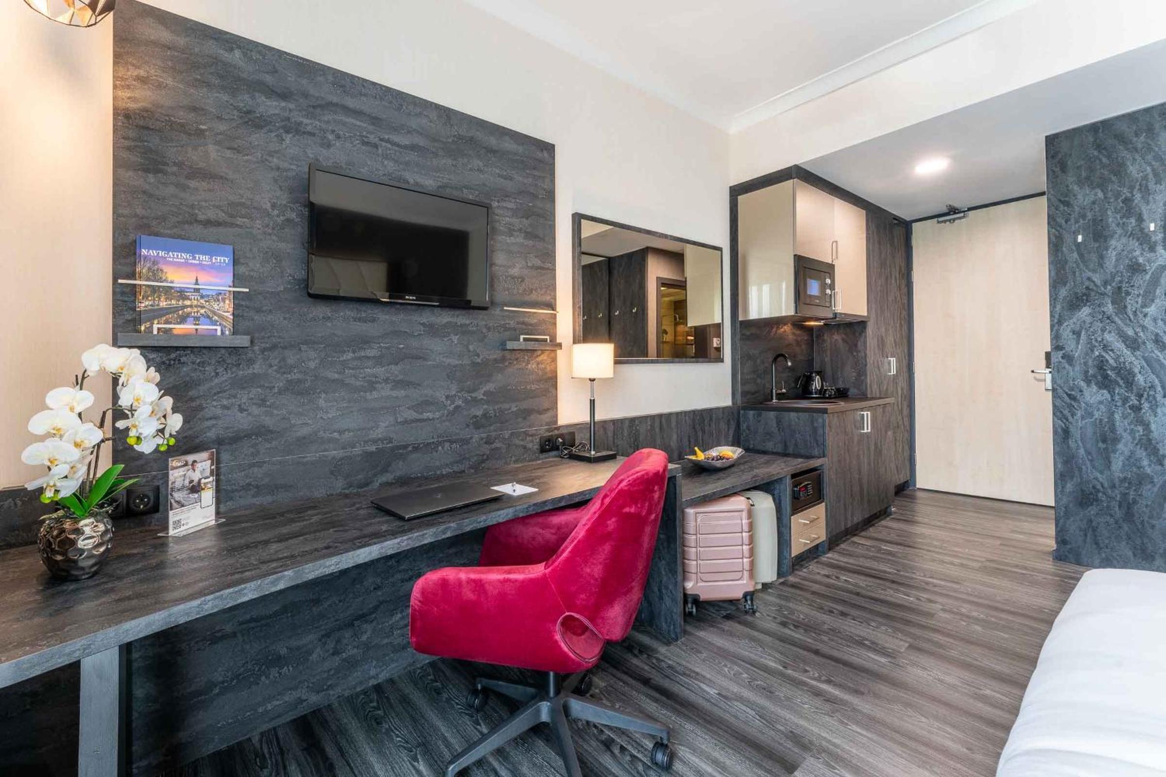 Standard Room - Photo 10