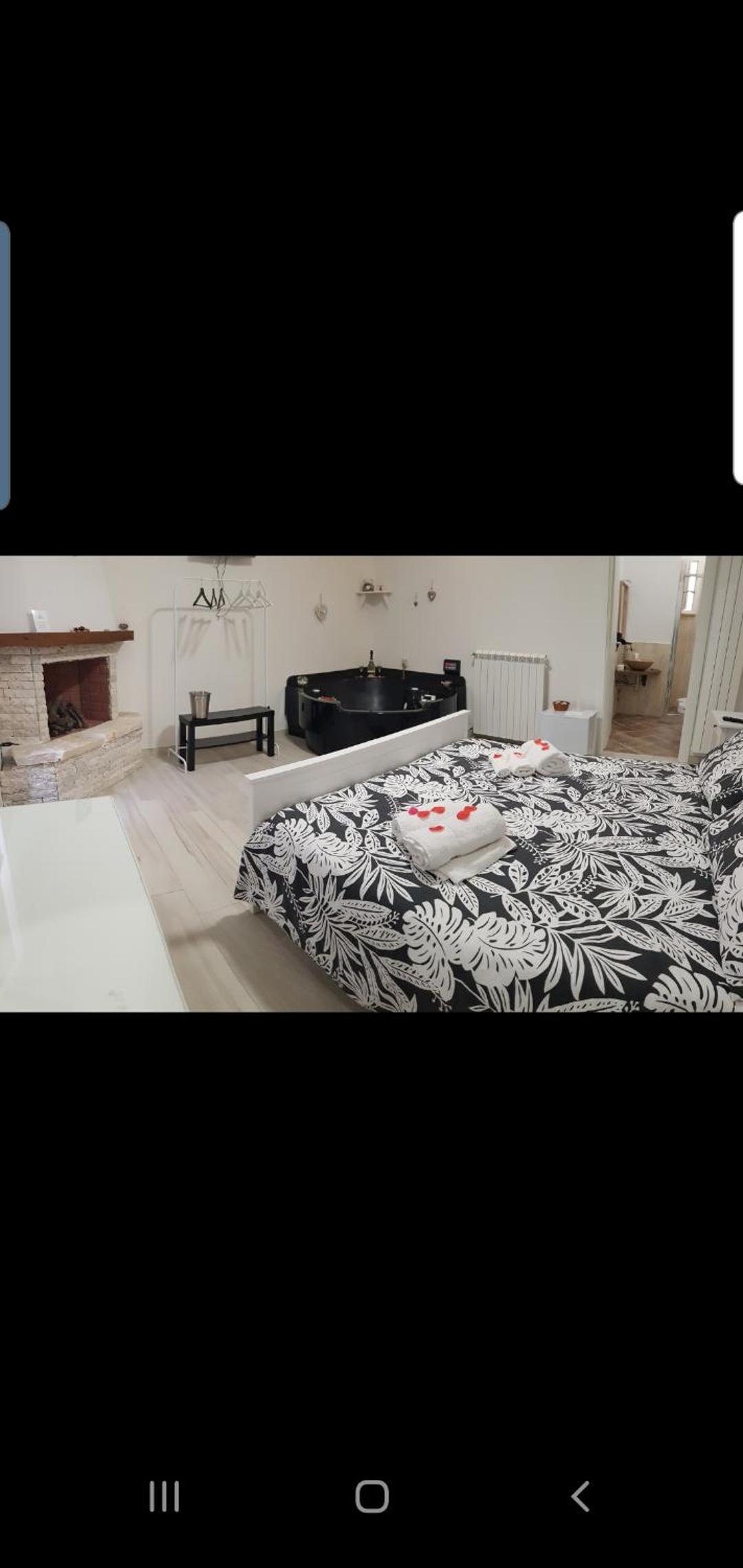 Deluxe Double Room with Bath