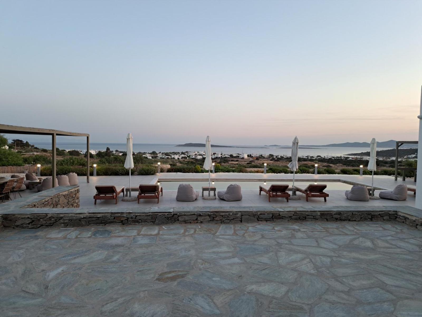 Superior Suite with Sea View - Photo 5