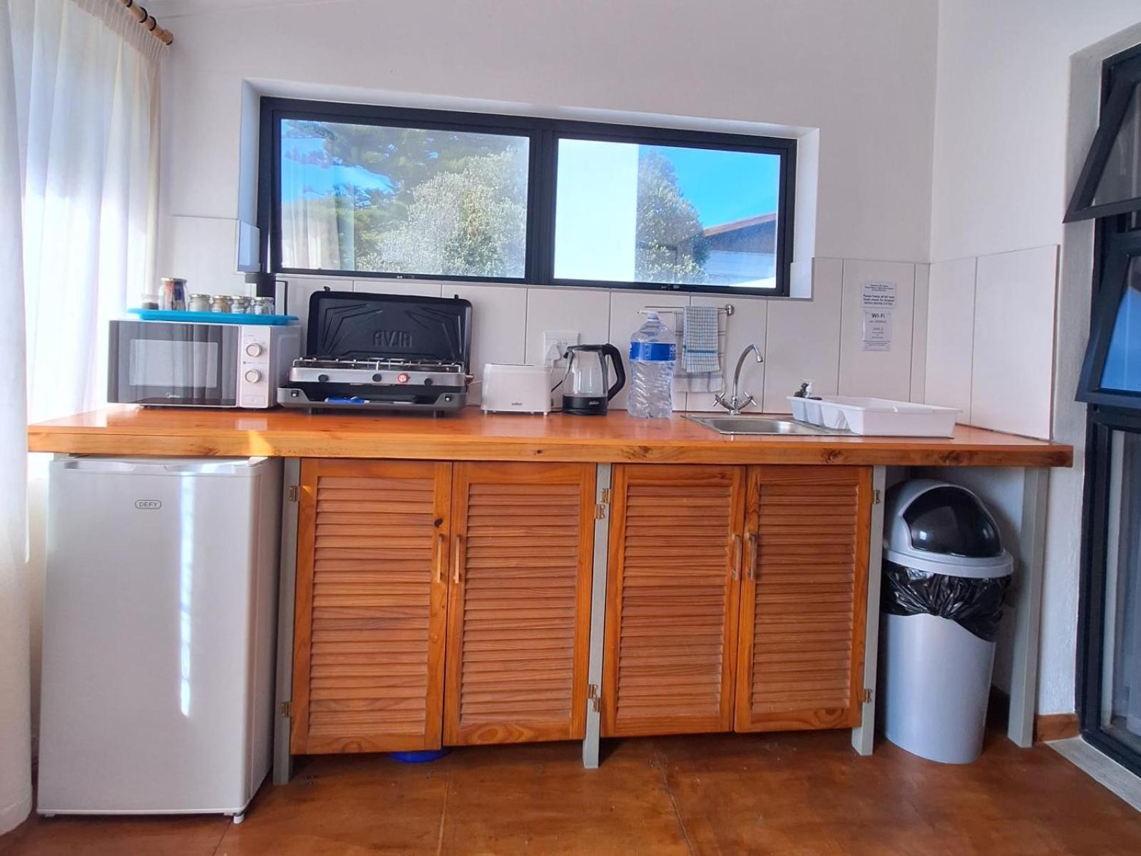 One-Bedroom Apartment - Photo 4