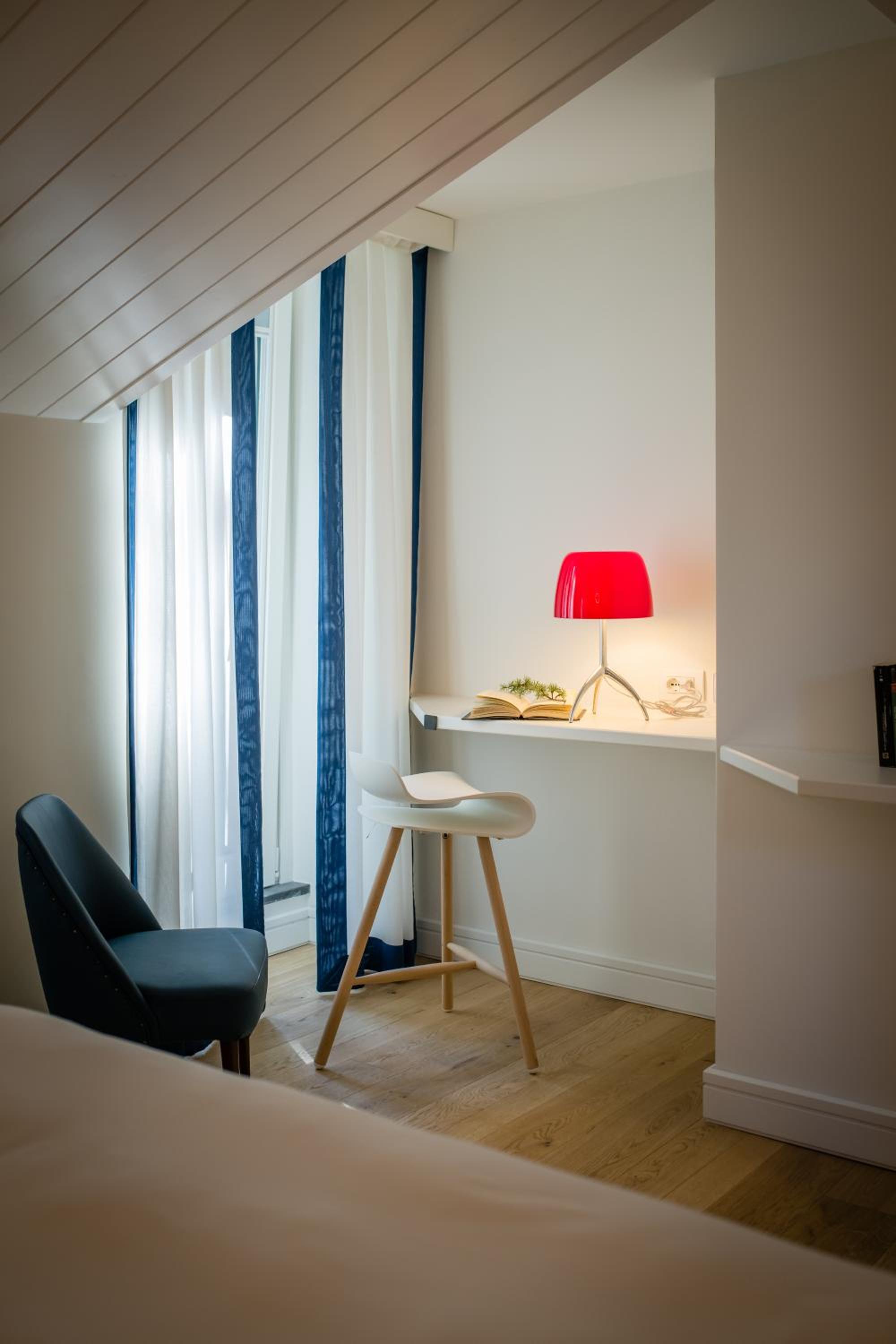 Triple Room with Park View thumbnail 6