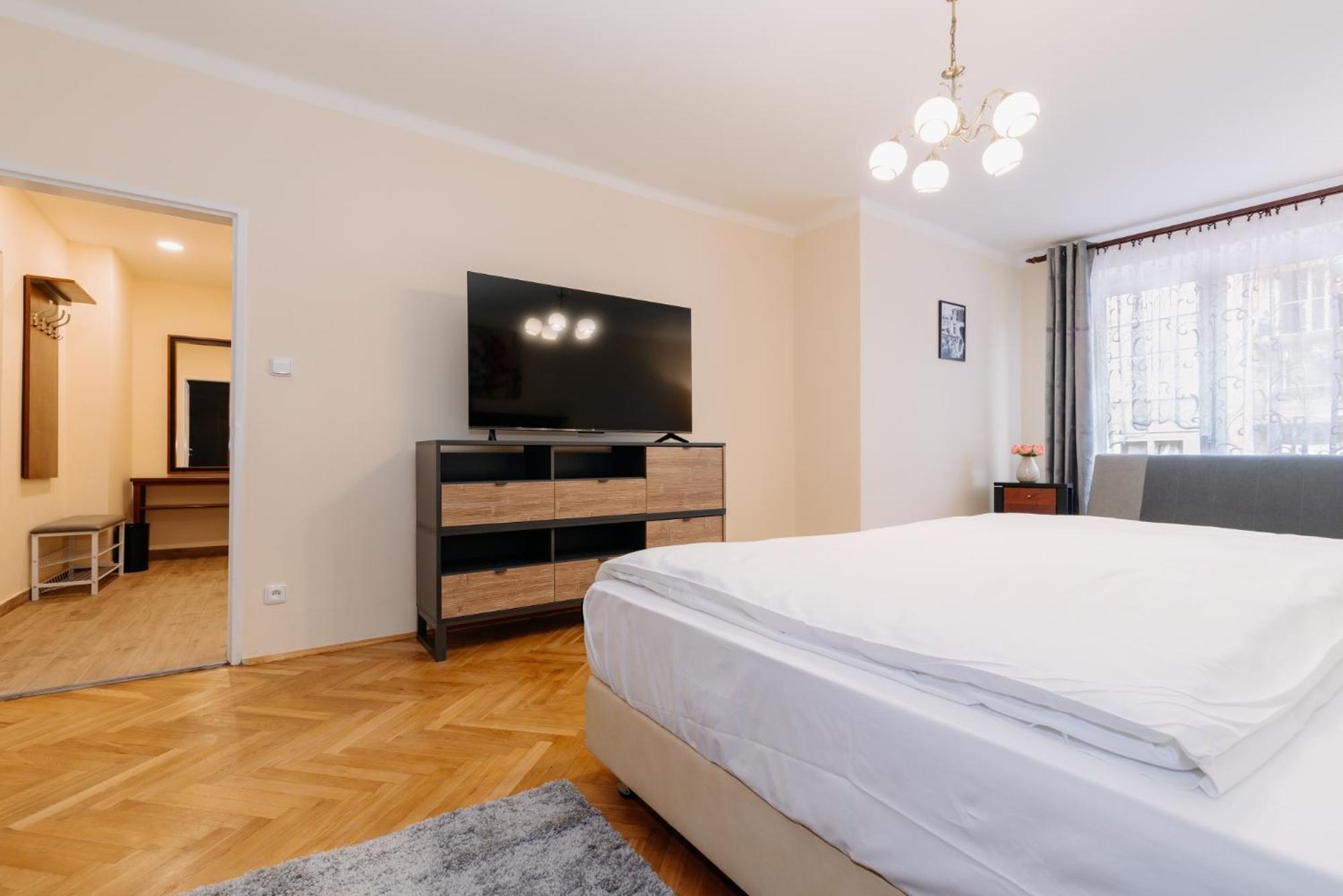 Apartment - Photo 17