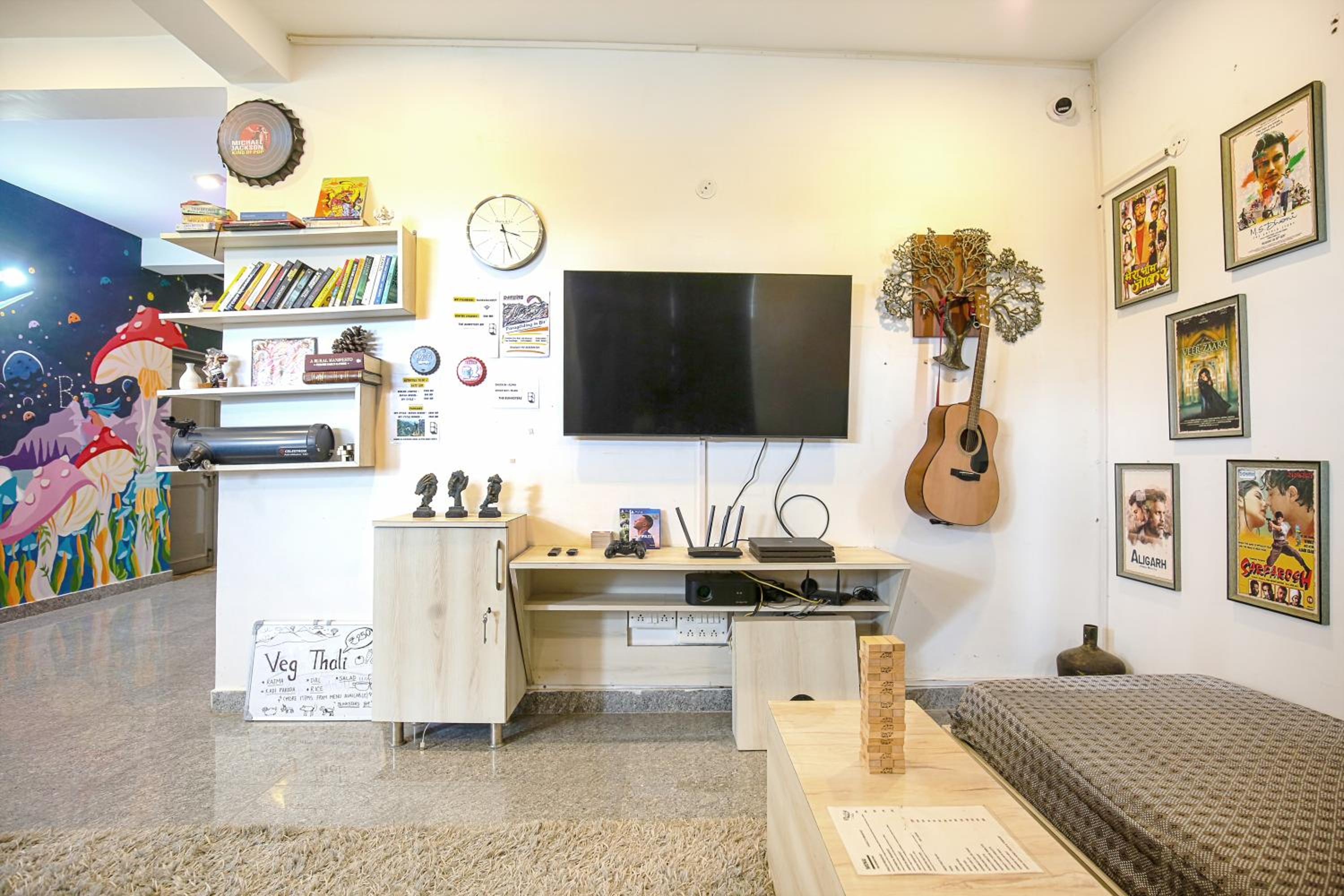 Queen Room with Balcony photo 1