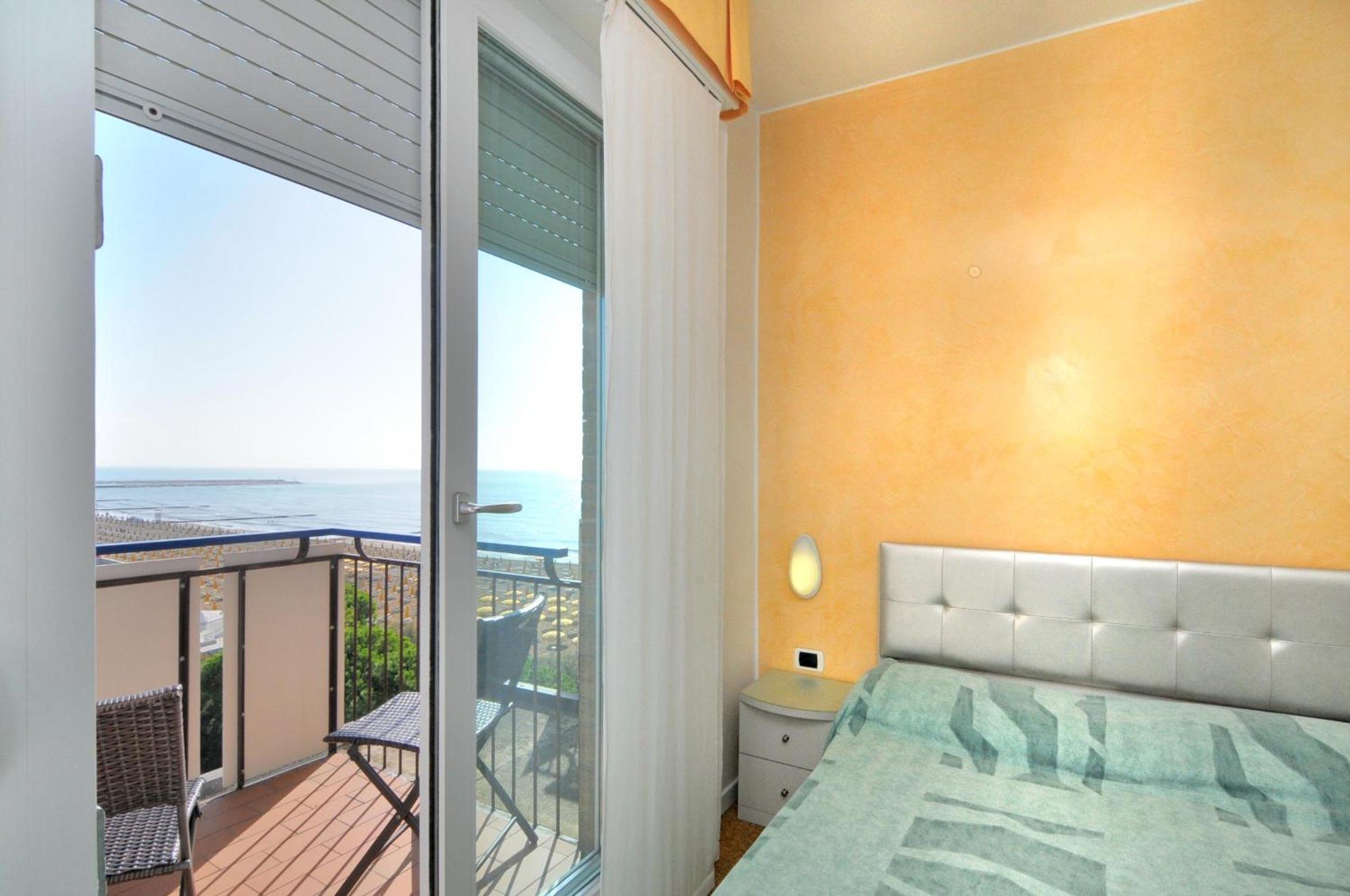 Economy Double Room - Photo 3