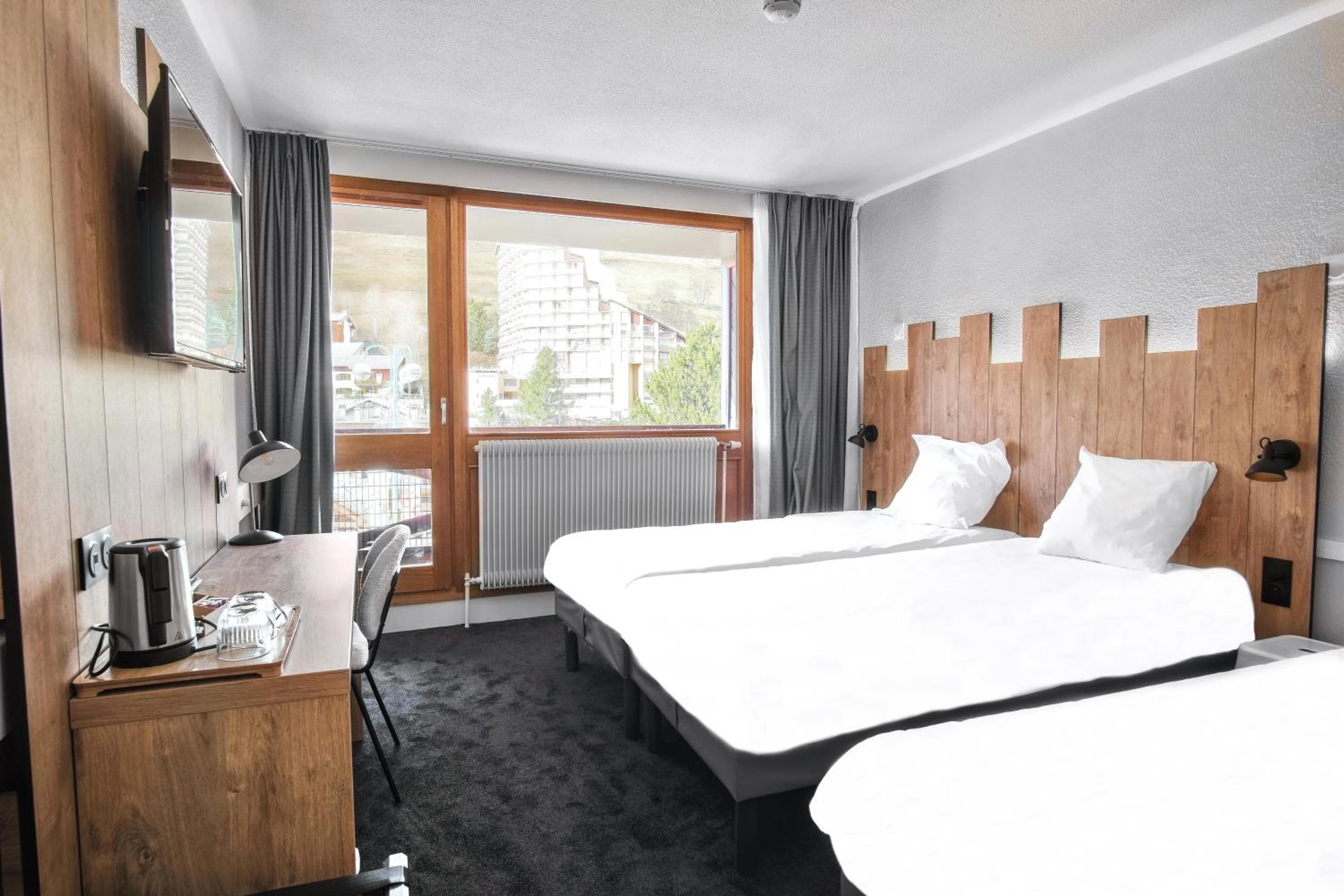 Triple Room with Balcony photo 2