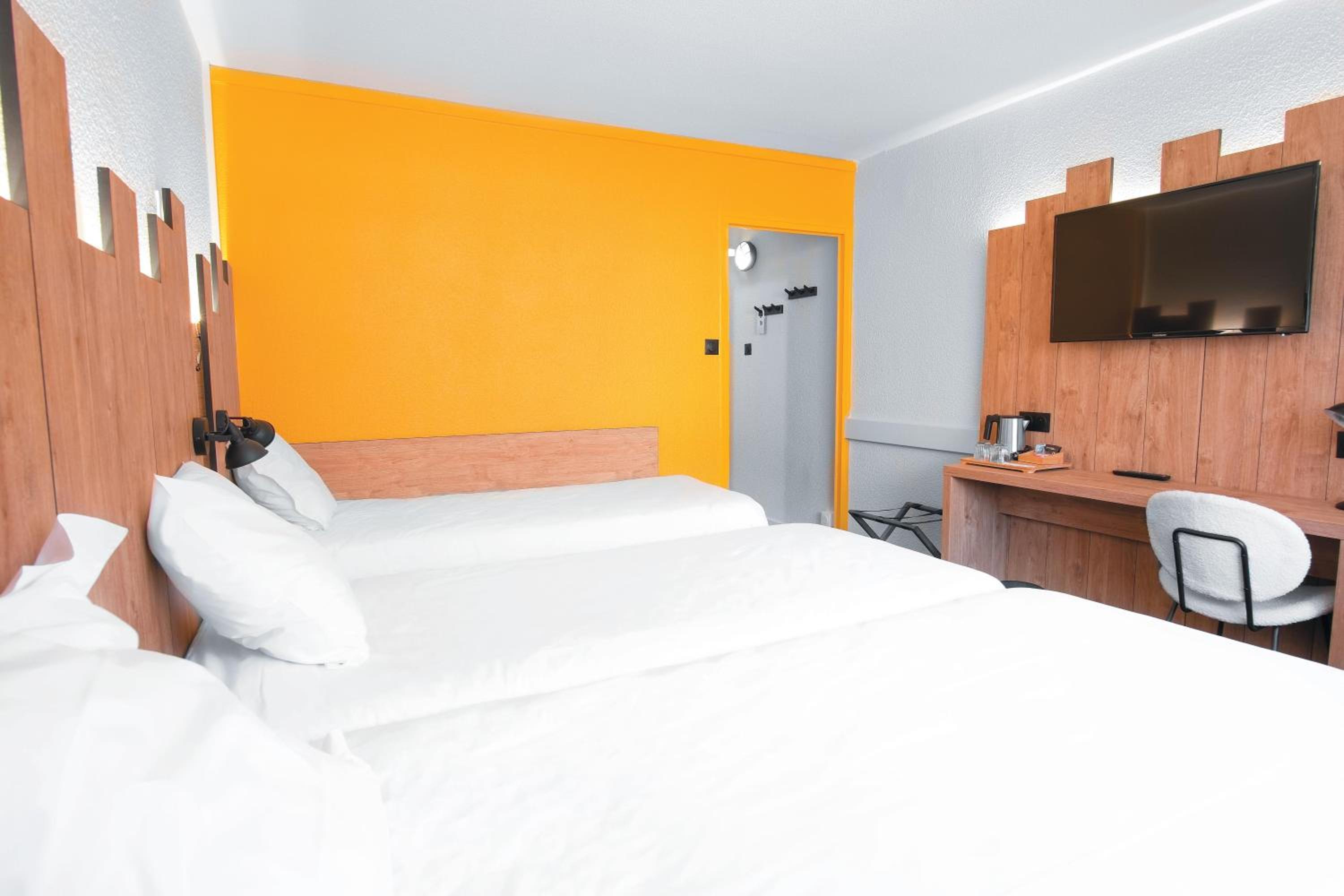 Triple Room with Balcony photo 1