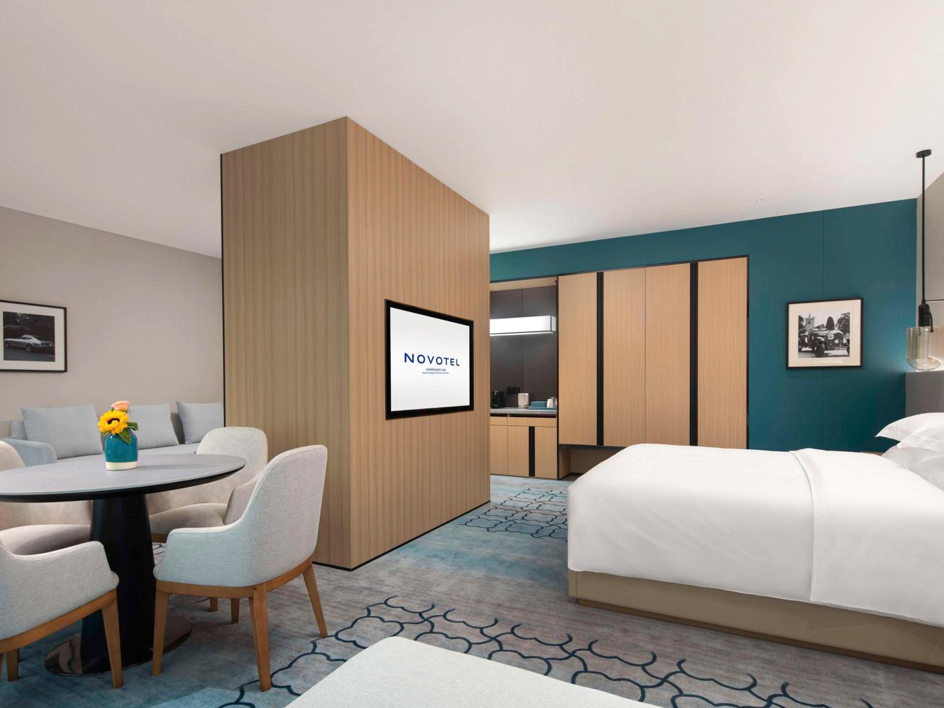 Suite With Lounge Access photo 1