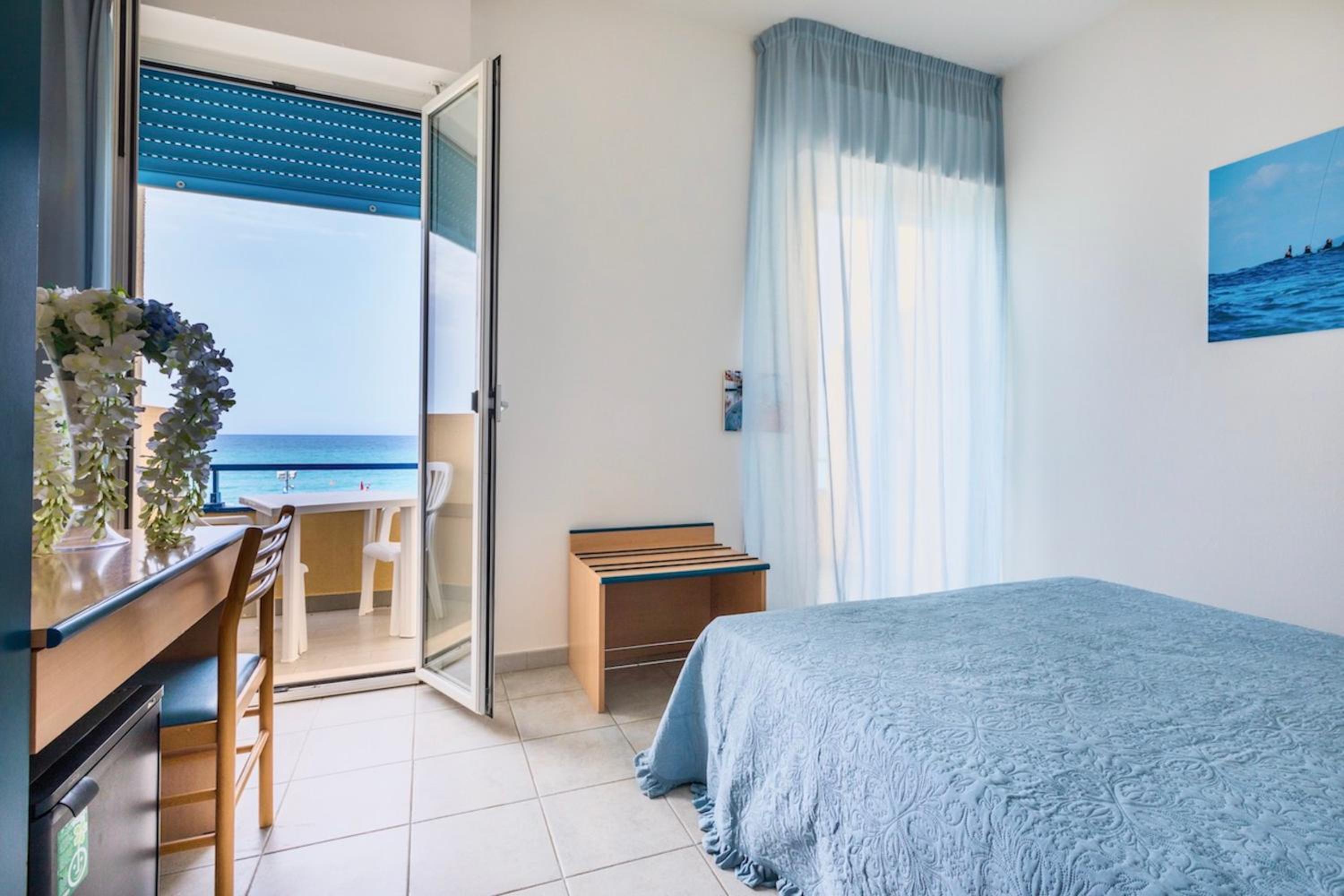 Double Room With Balcony And Sea View