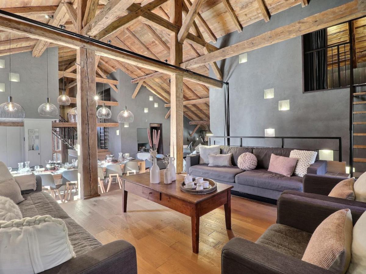 Chalet (14 Adults) photo 2