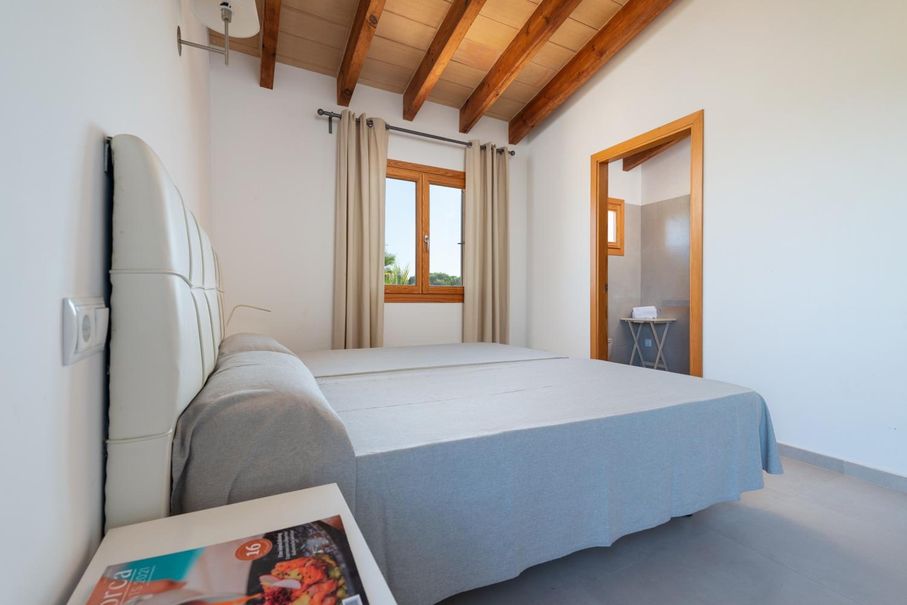 Villa de Tres Habitaciones