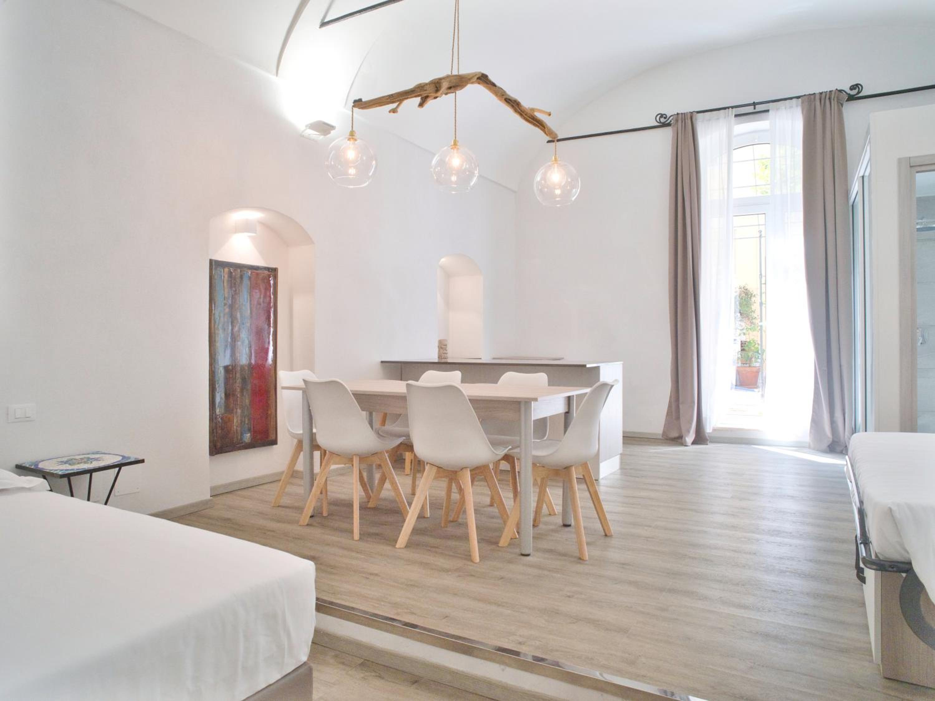 Apartment - Ground Floor photo 2