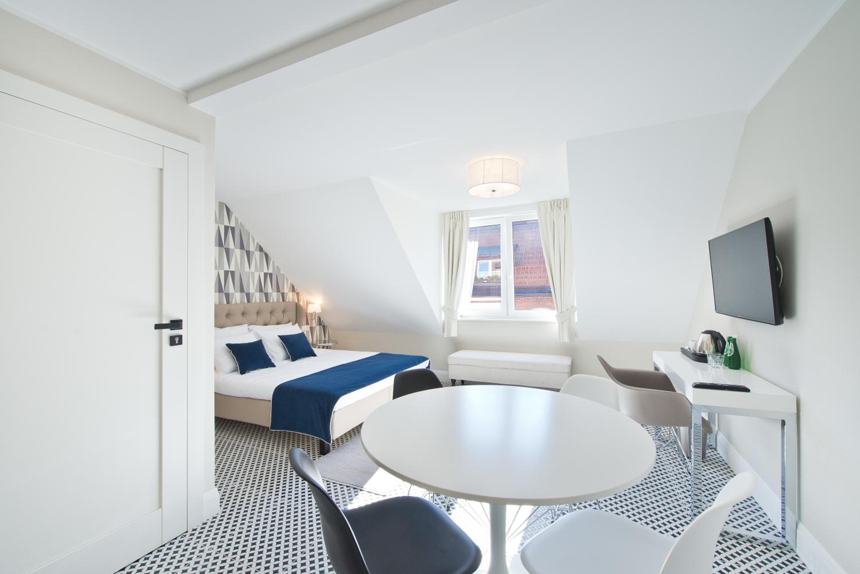 Apartment - Split Level