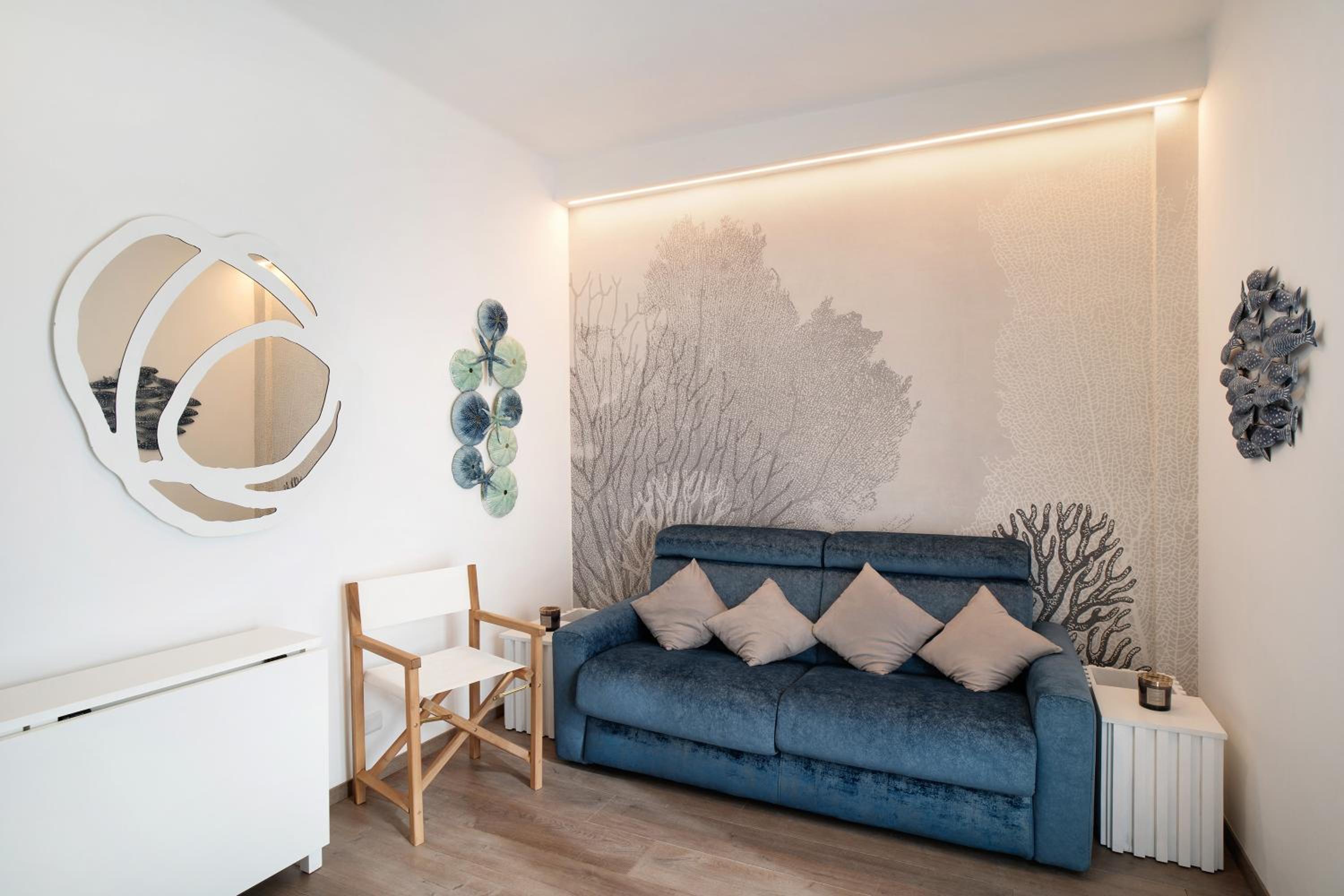 Superior One-Bedroom Apartment with Balcony