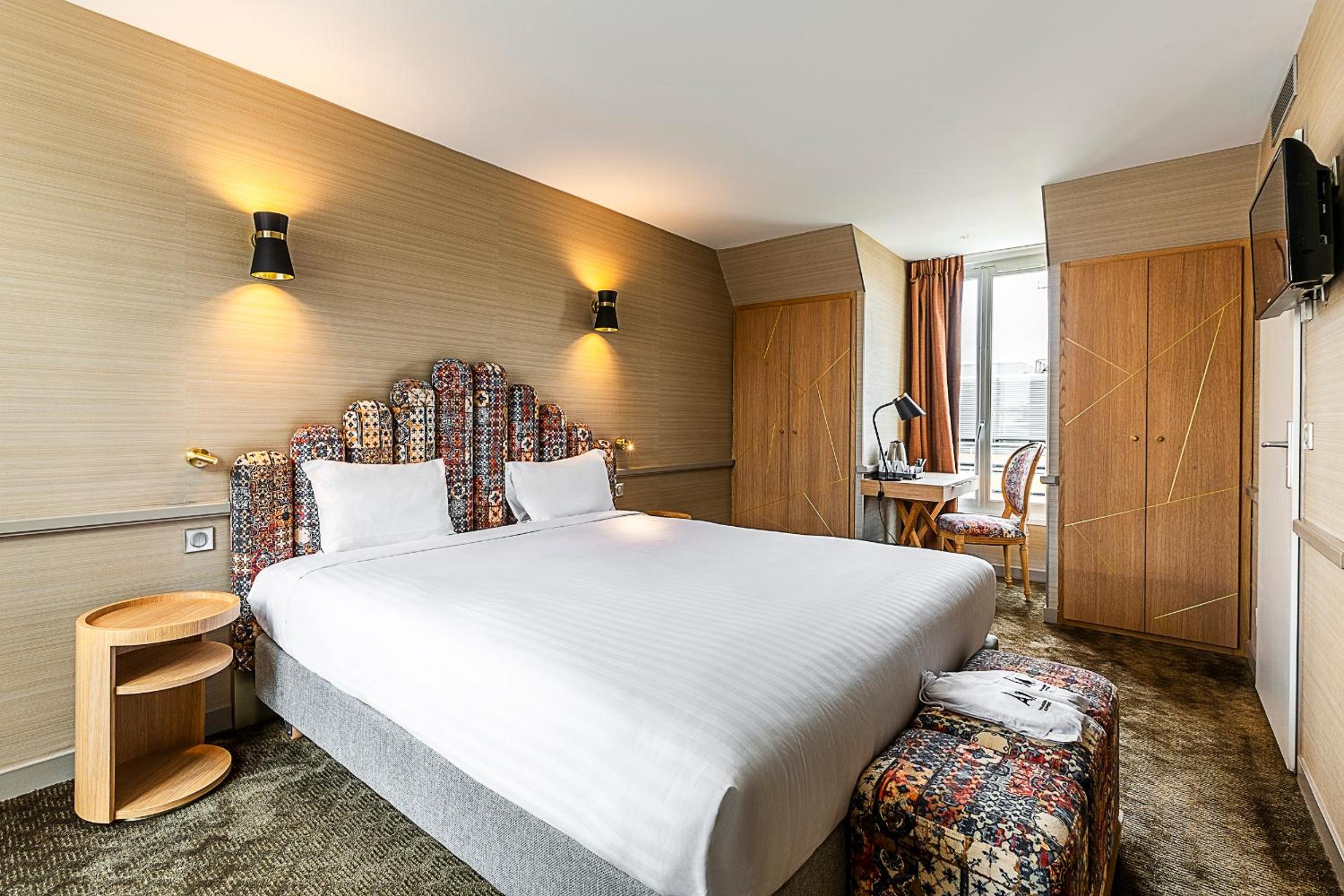 Deluxe Room with Tour Eiffel View photo 1