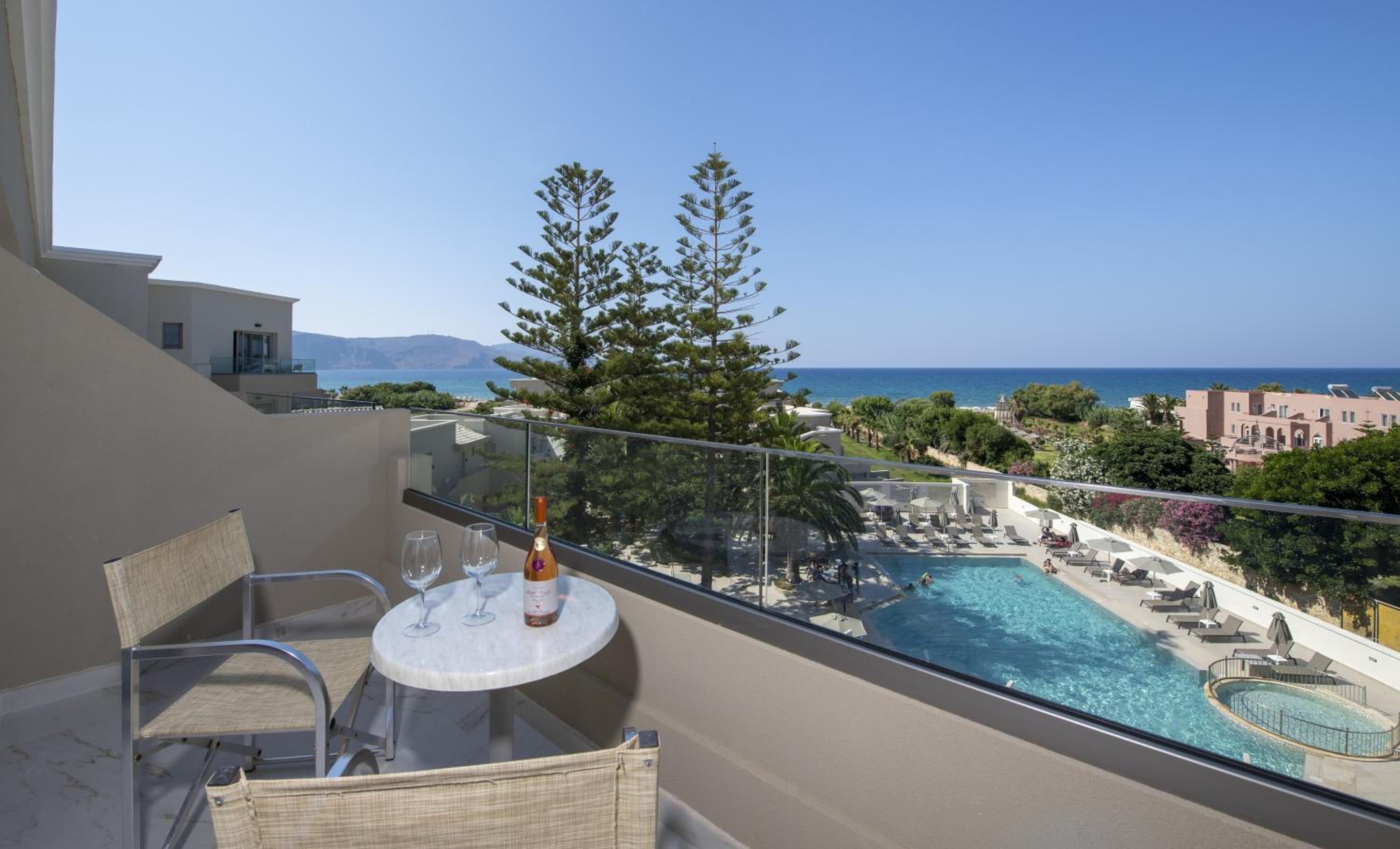 Single Room with Sea View-  in Main building  photo 2