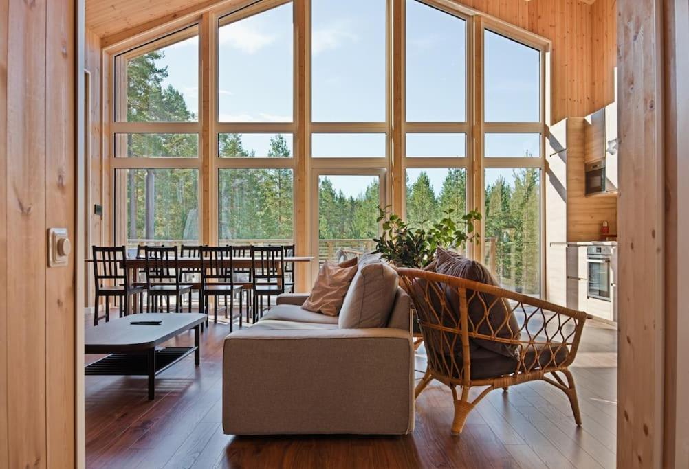 Villa photo 1