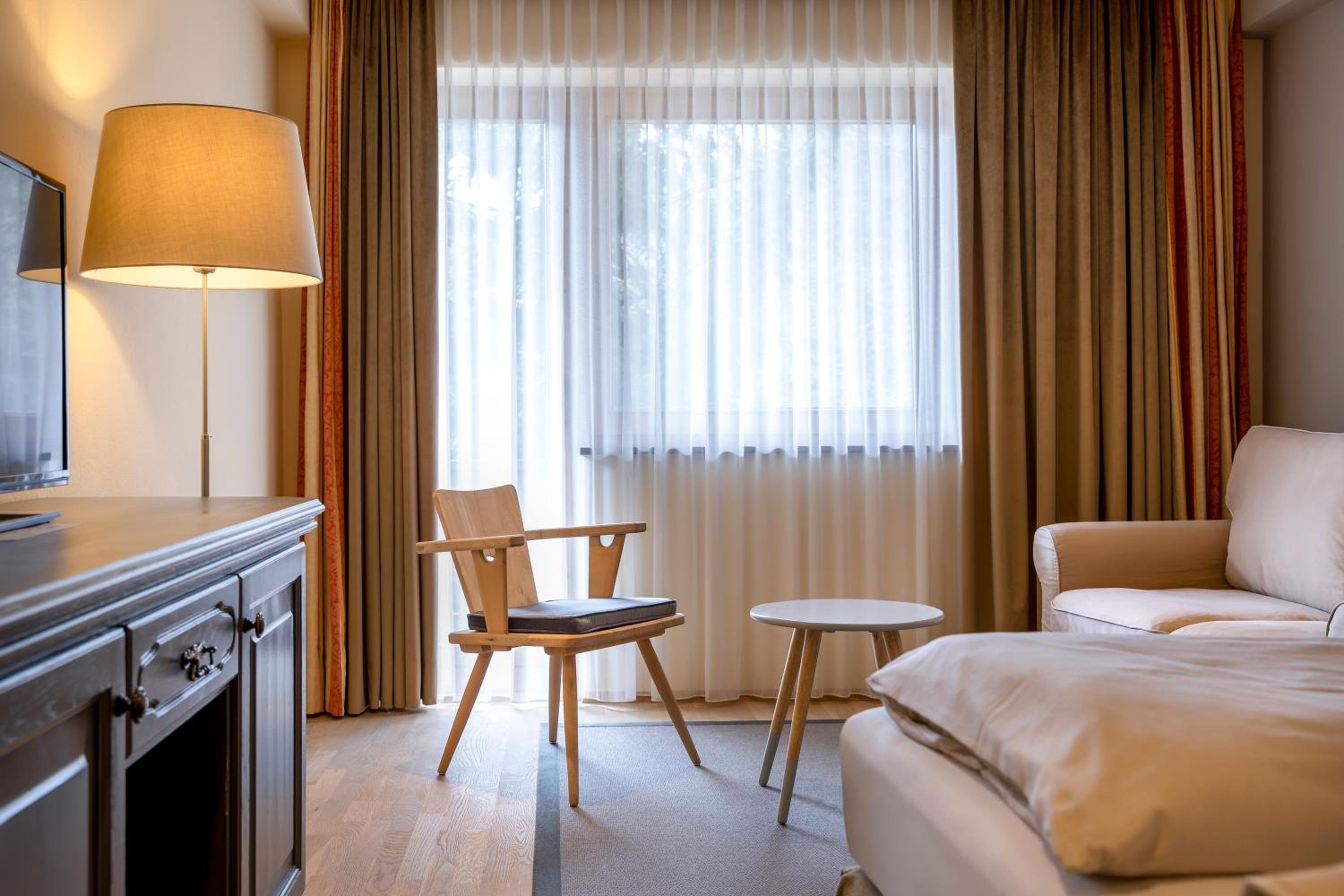 Comfort Double Room (2 Adults & 1 Child) - Photo 1