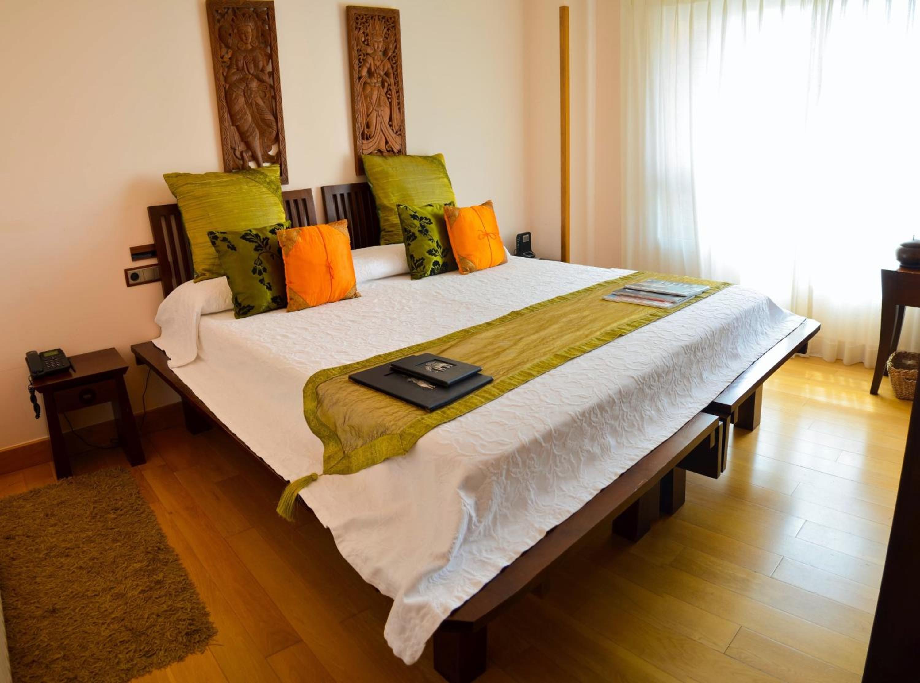 Superior Twin Room with Sea View - Photo 5