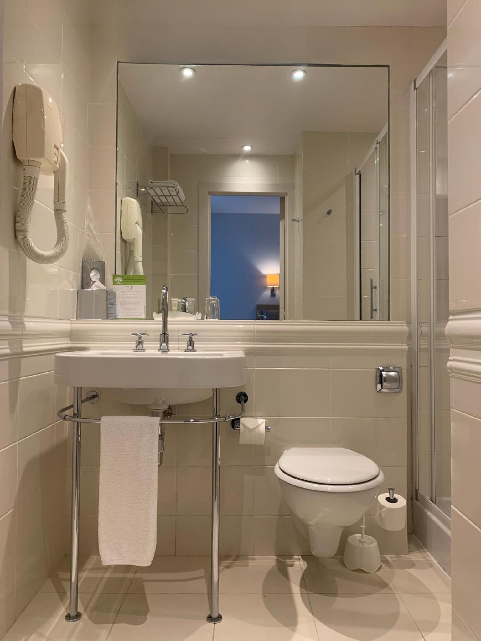 Classic Single Room