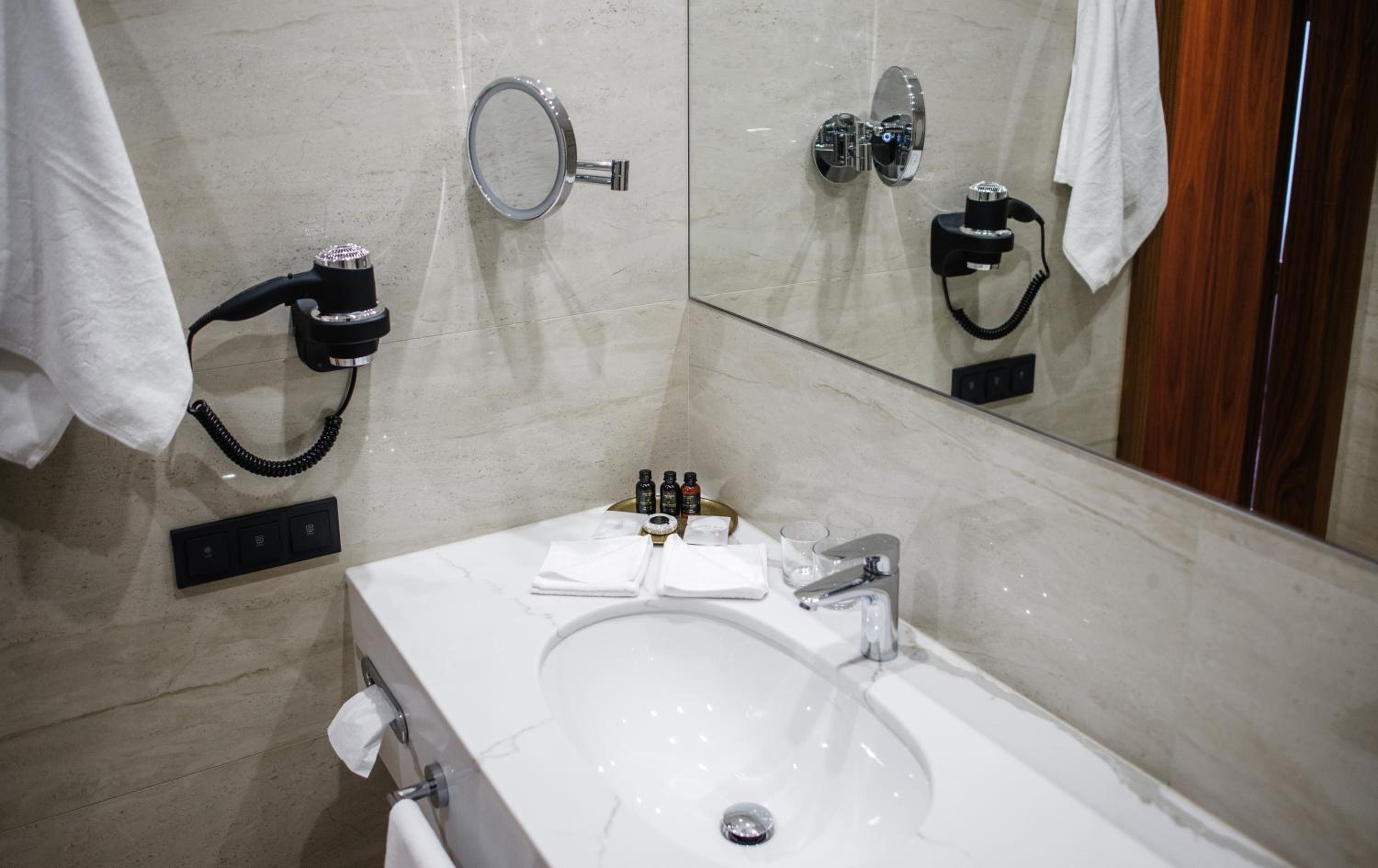 Junior Suite - Photo 3